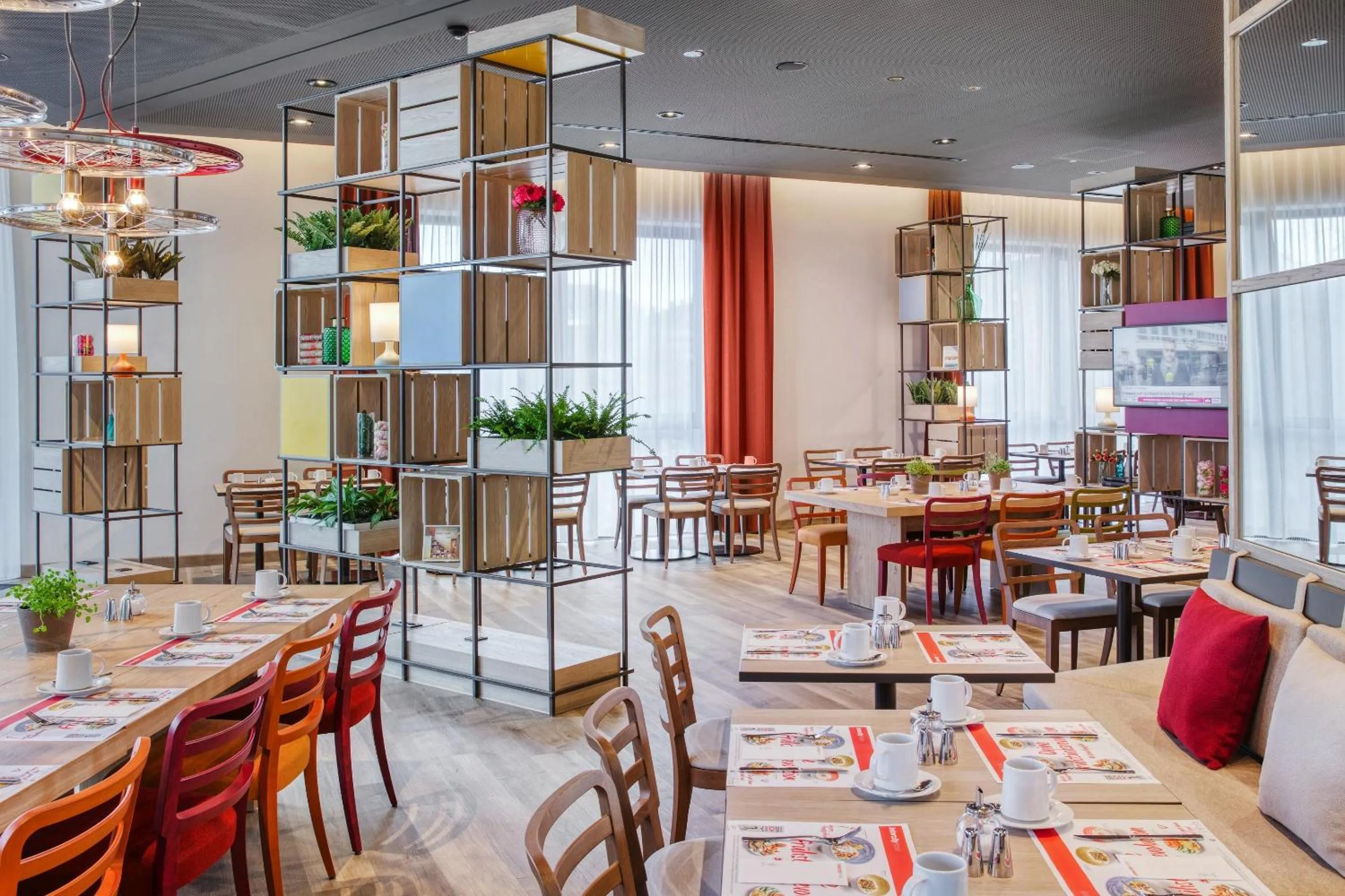 Restaurant/places to eat in IntercityHotel Hannover Hauptbahnhof-Ost