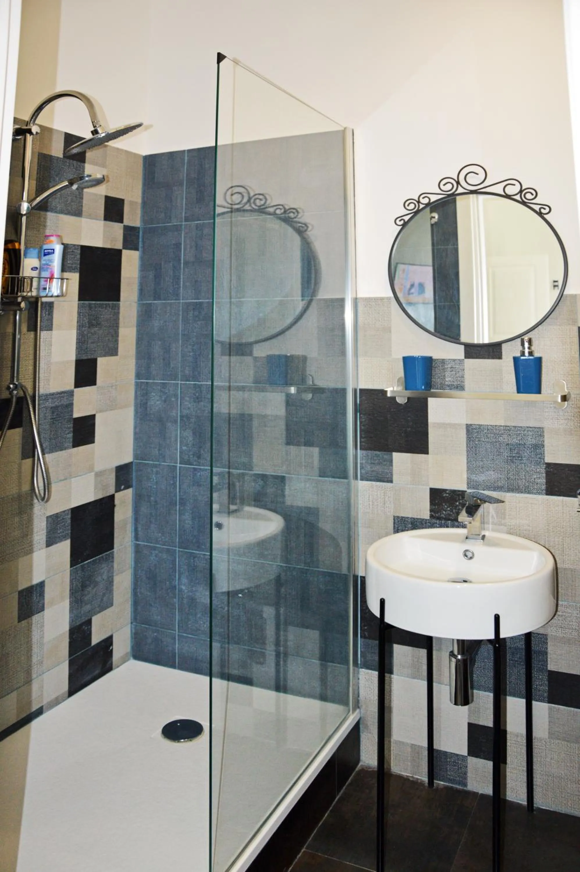 Bathroom in B&B Giardino Bellini-centro