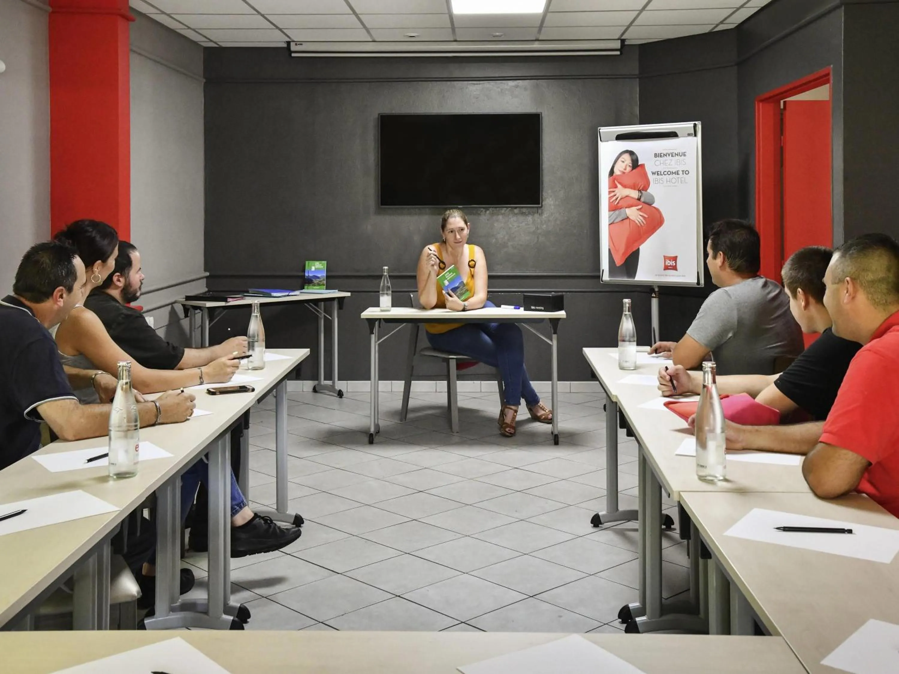 Meeting/conference room in ibis Sisteron