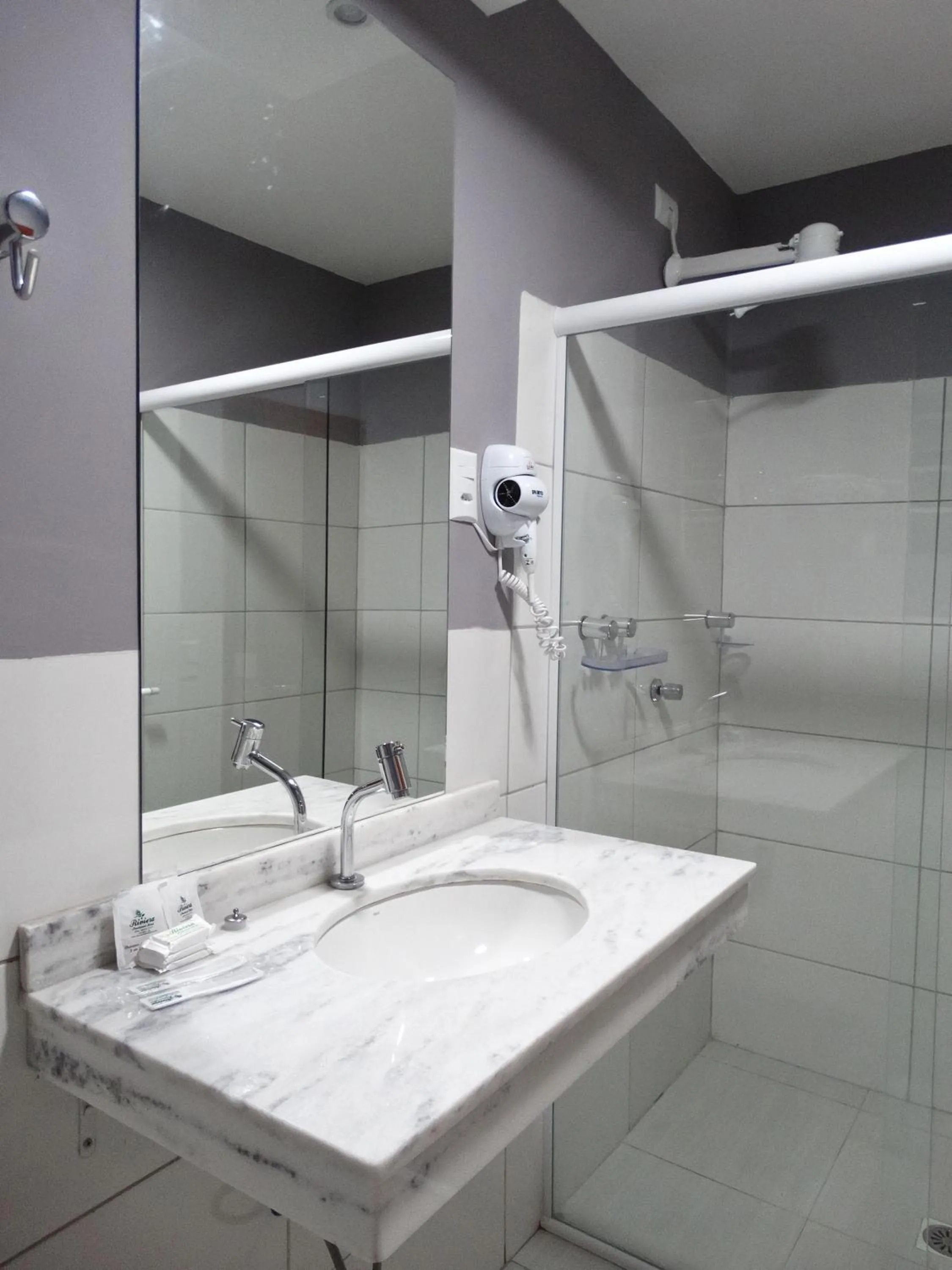 Bathroom in Riviera Pantanal Hotel