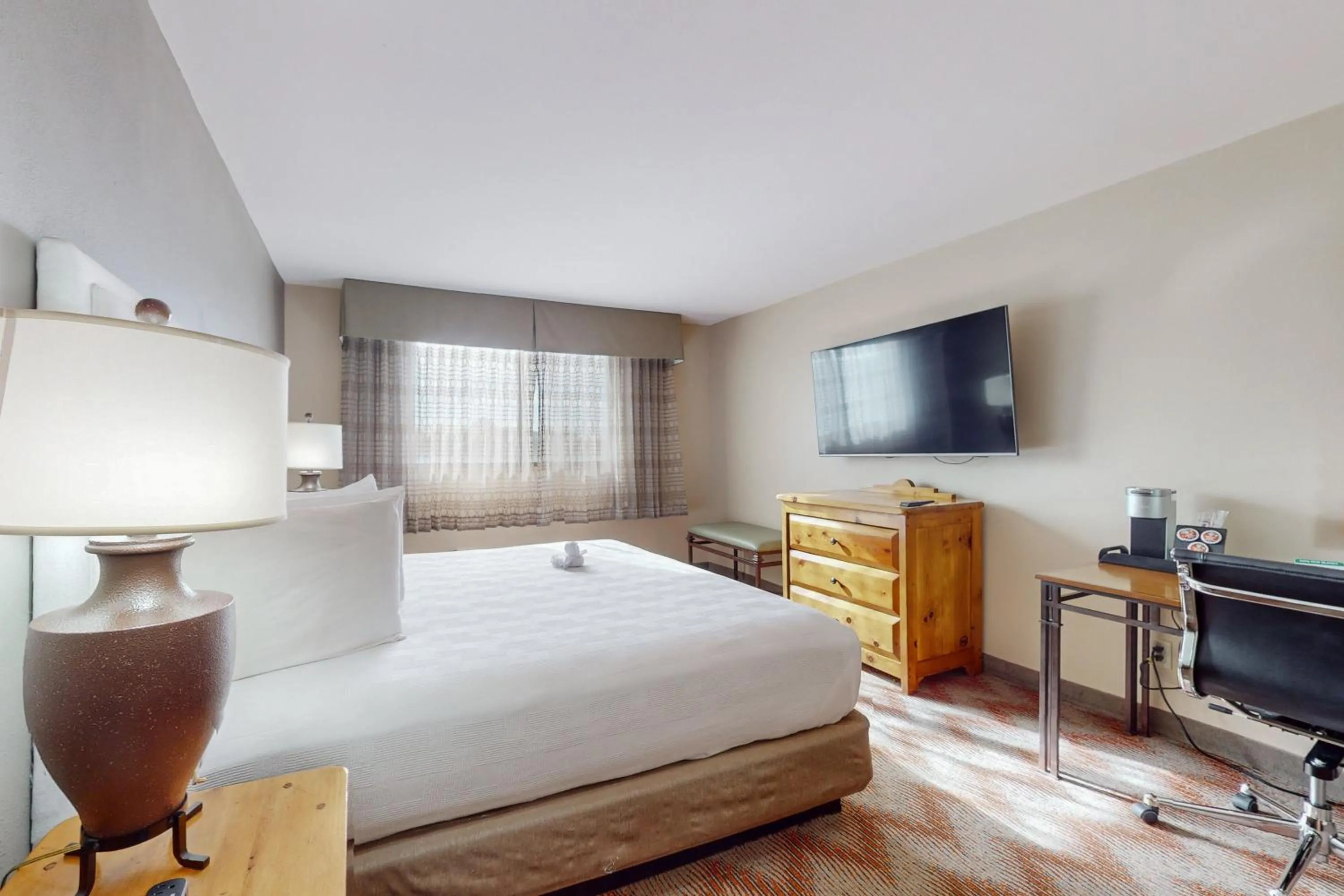 Bed in Best Western Plus Rio Grande Inn