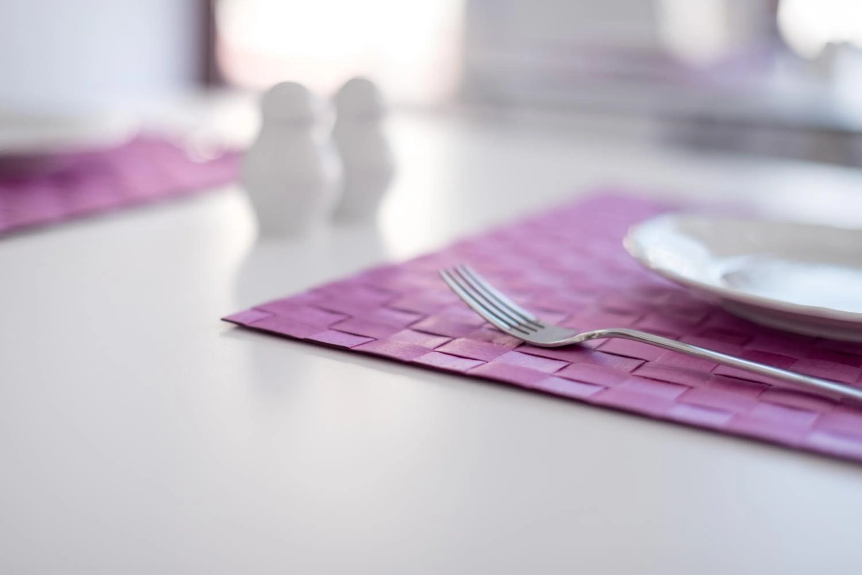 Restaurant/places to eat in MAR n MAR CROWN HOTEL-SUITES