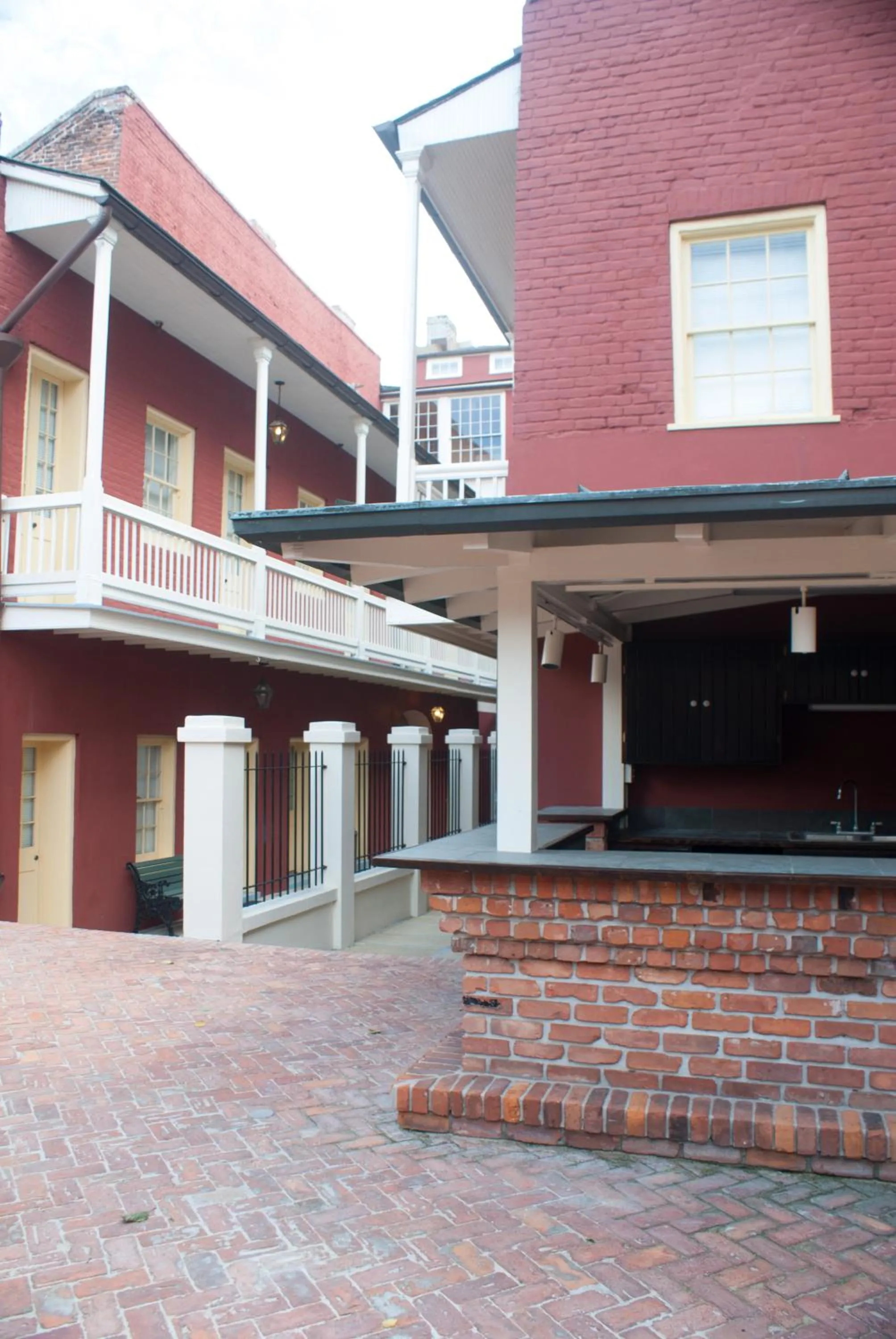 Facade/entrance in Grenoble House