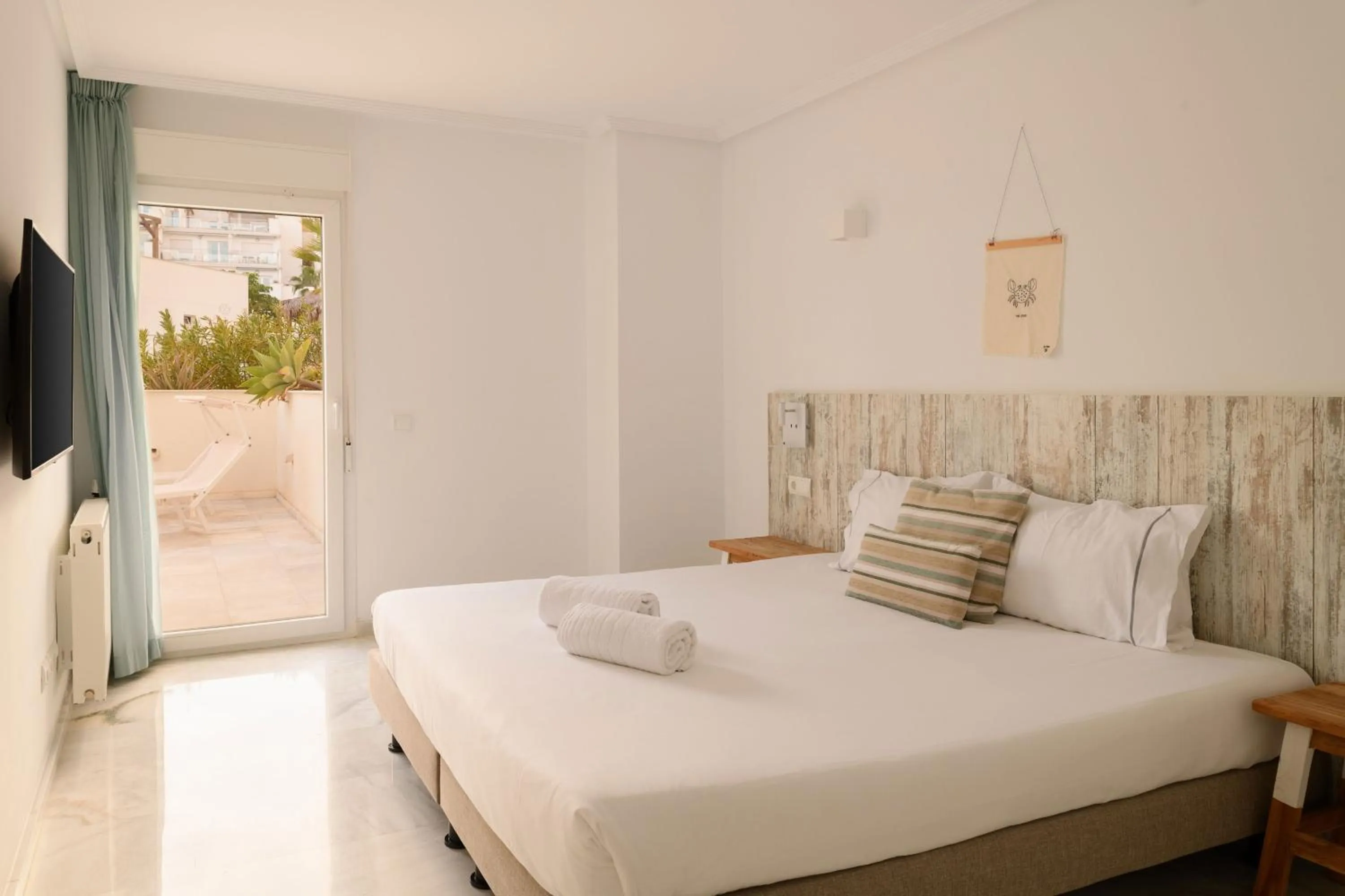 Bedroom, Bed in Dormio Resort Costa Blanca Beach & Spa