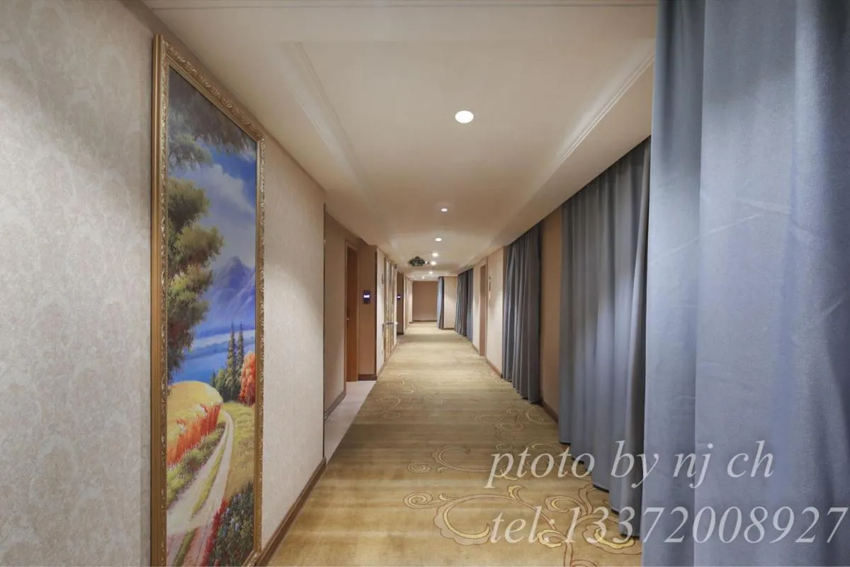 Vienna 3 good hotel (Anhui Ningguo store)