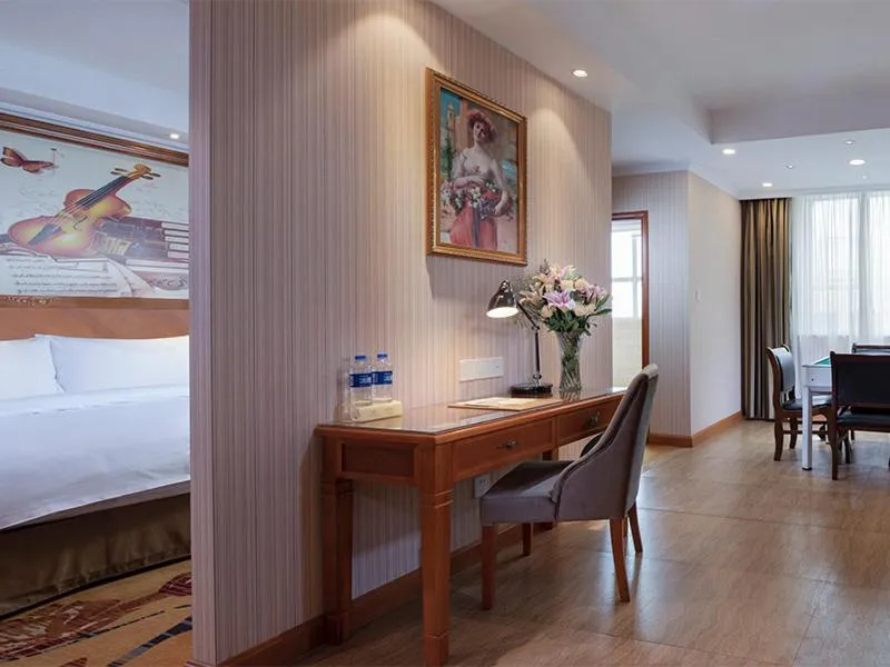 Bed in Vienna Classic Hotel (Anlu Hengkun)