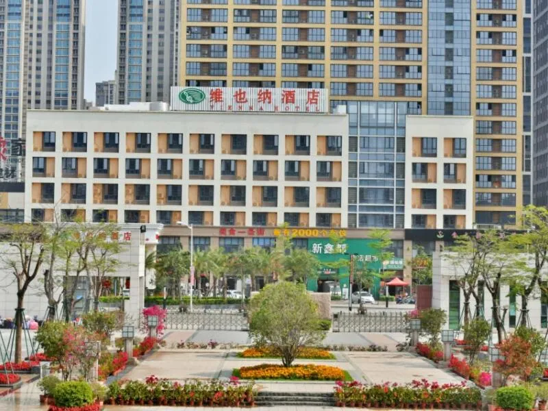Vienna Hotel(Zhangzhou Jiaomei WanYi square store)