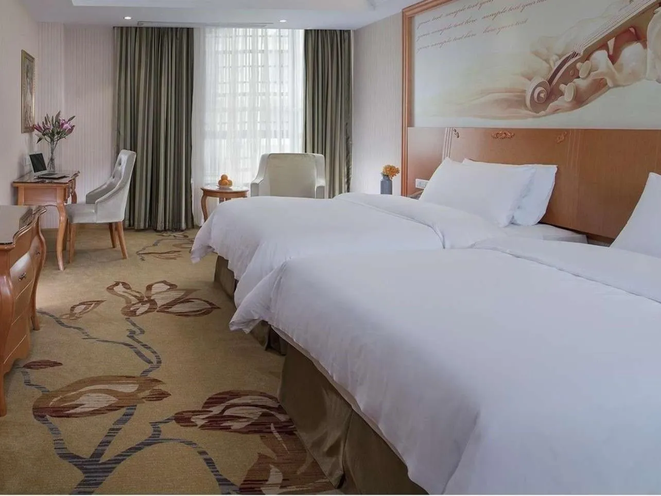 Bed in Vienna Hotel(Zhangzhou Jiaomei WanYi square store)