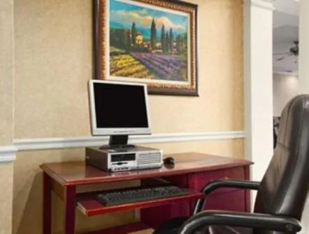 Howard Johnson by Wyndham Jackson