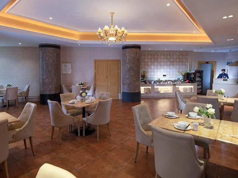 Vienna International Hotel(Chenzhou Wuling Square Shop)