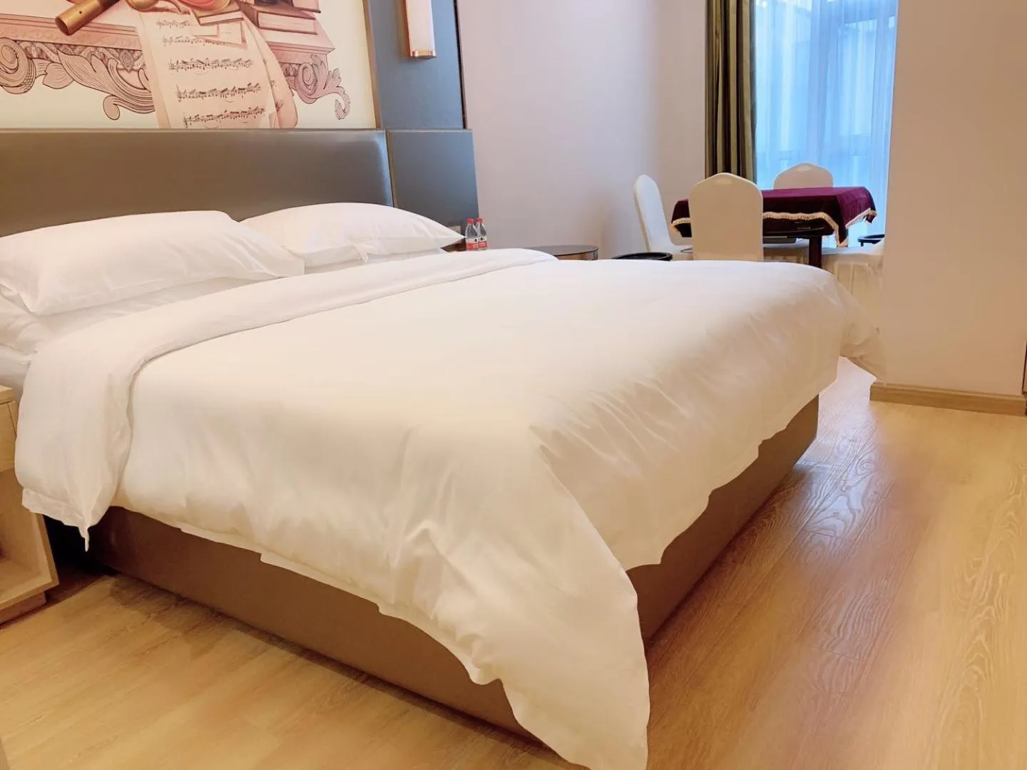 Bed in Vienna Hotel (Shanghai jinshanwei Railway Station City Beach Shop)