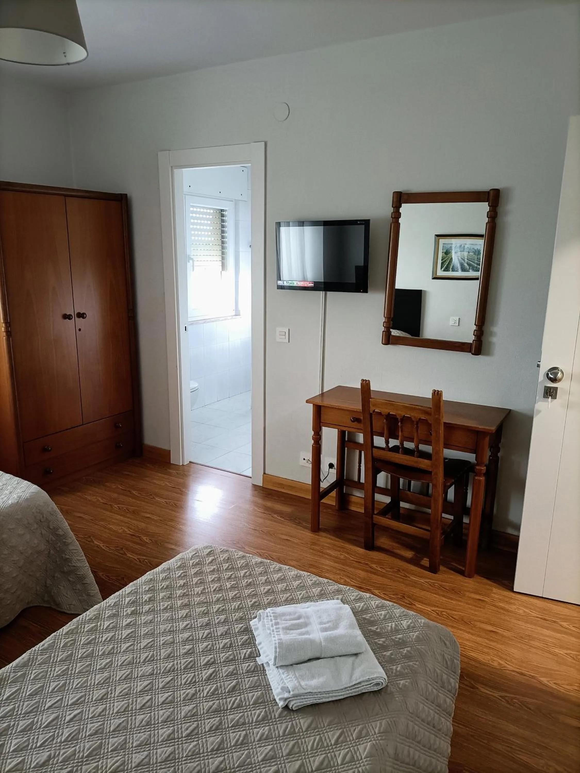 TV and multimedia, Bed in HOSTAL ALTO PÁRAMO