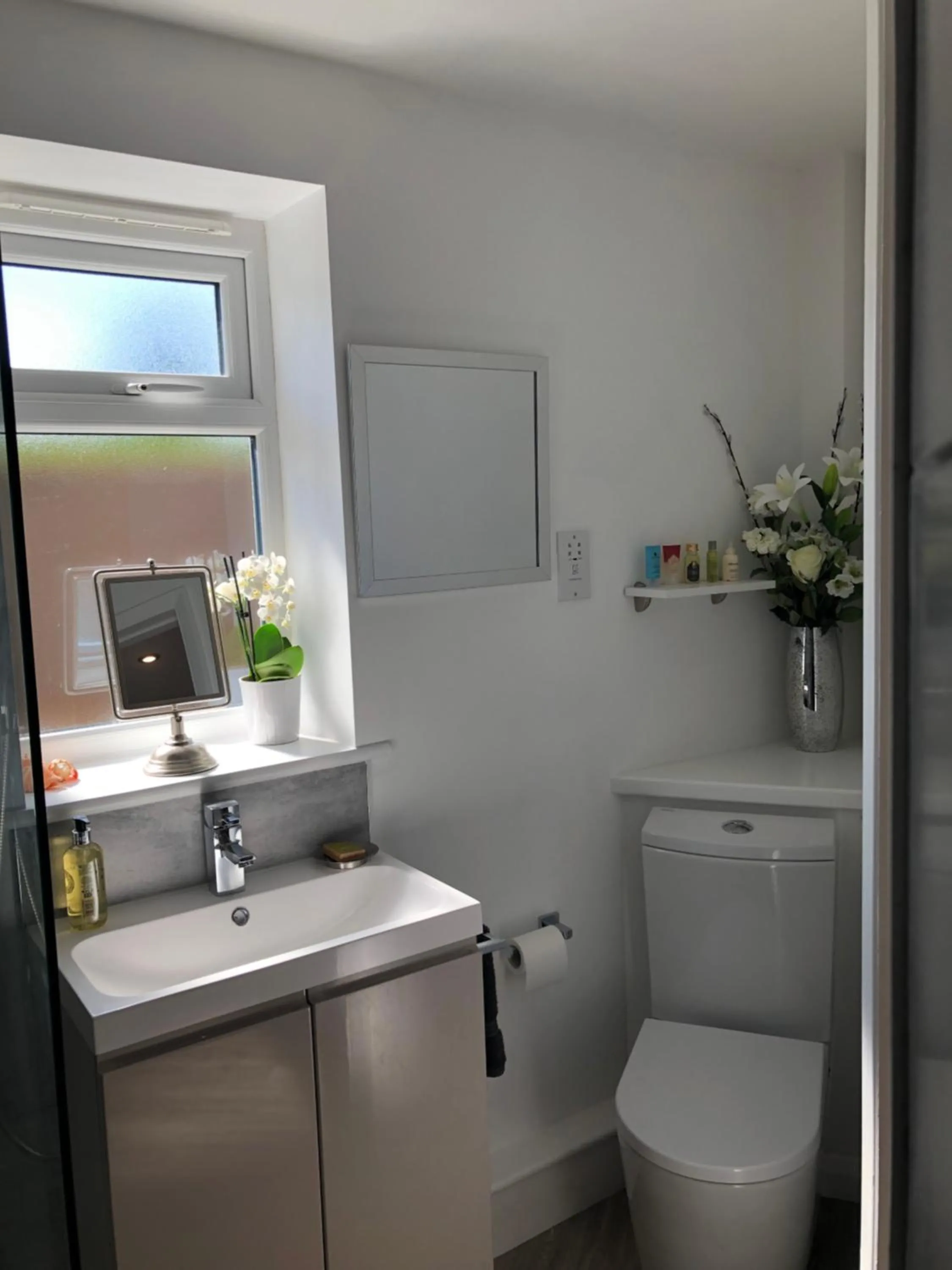 Bathroom in Jonan House