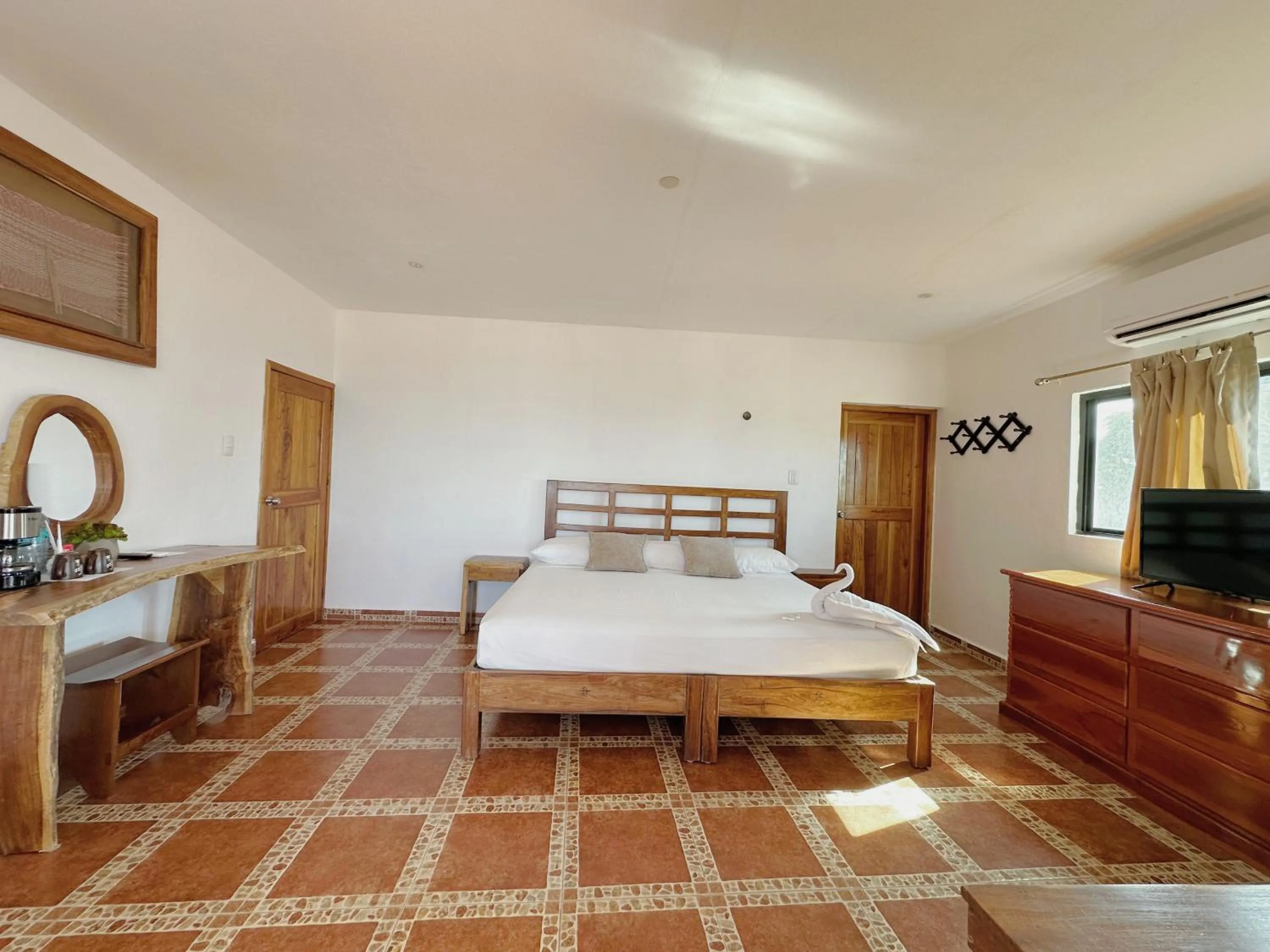 Bed in Hotel El Perico Marinero