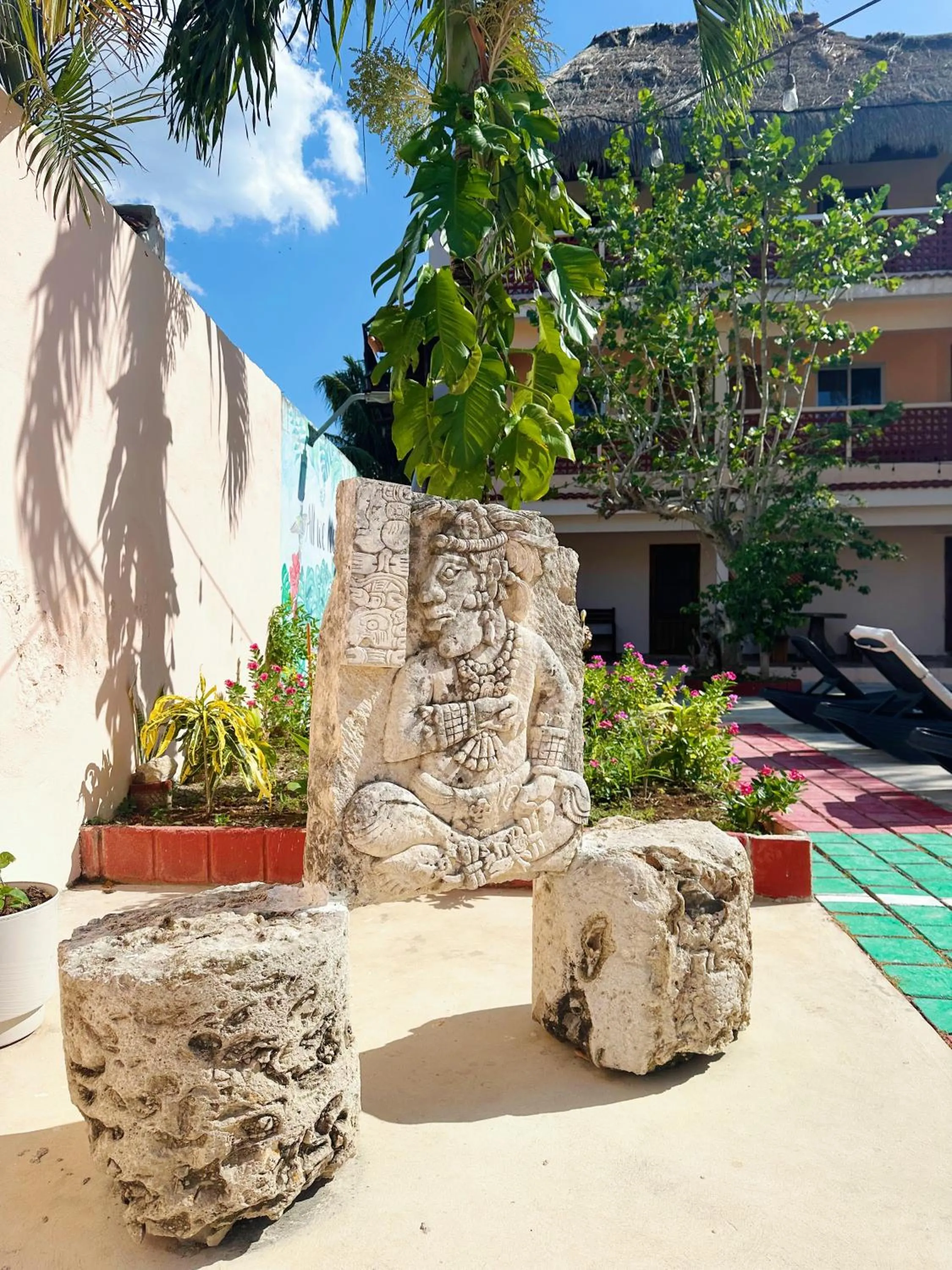 Patio in Hotel El Perico Marinero