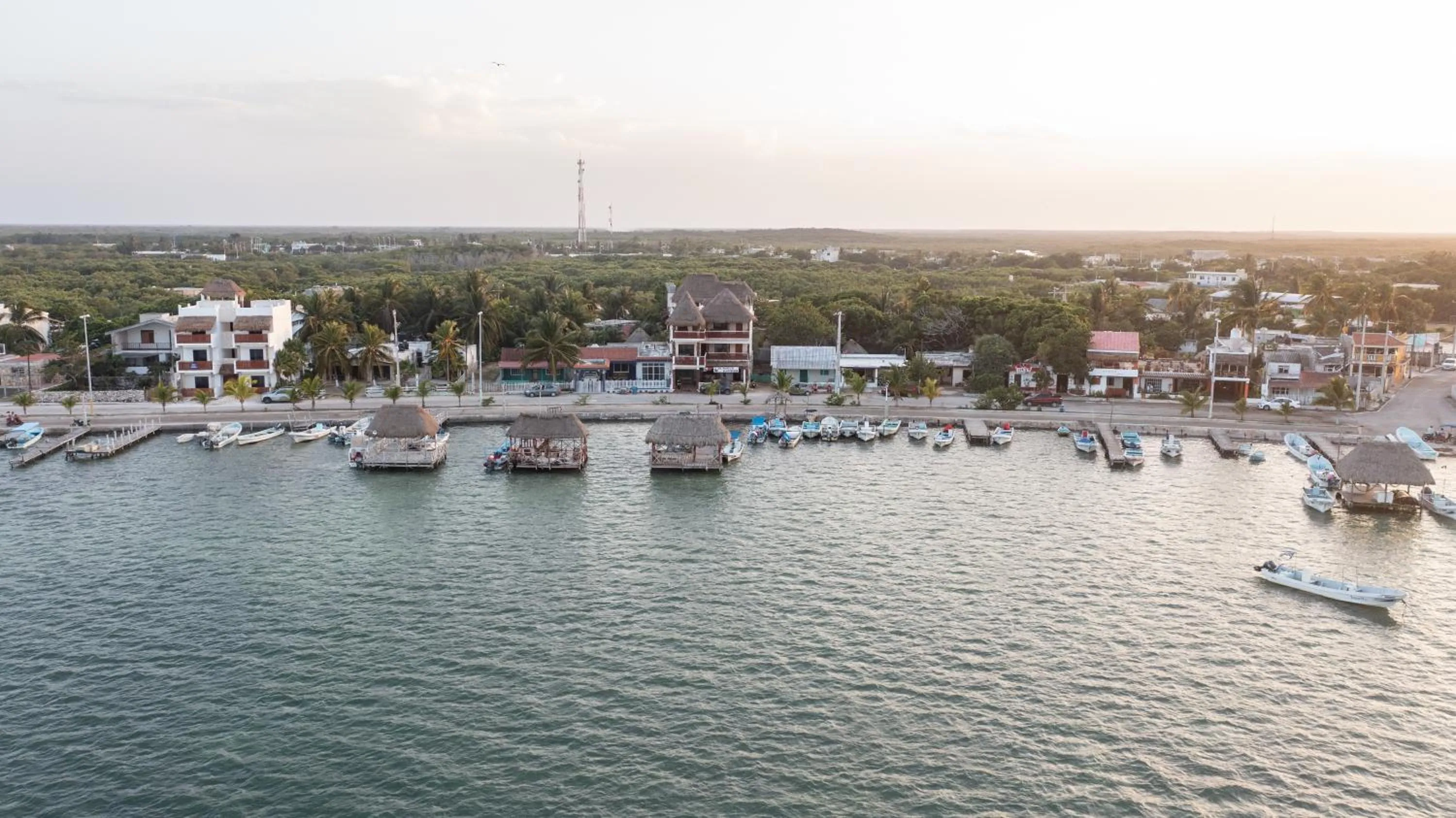 Lake view in Hotel El Perico Marinero