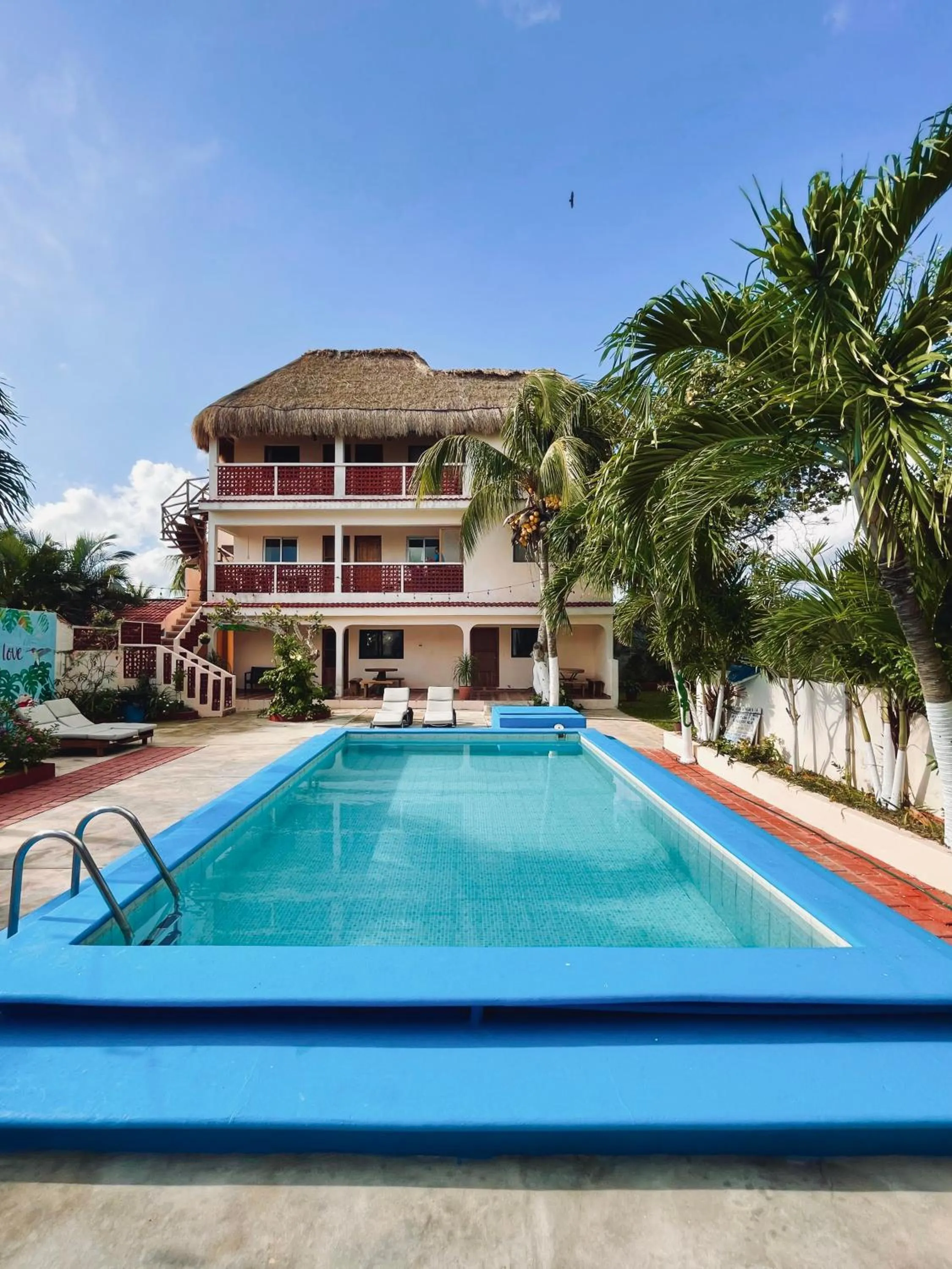 Patio in Hotel El Perico Marinero
