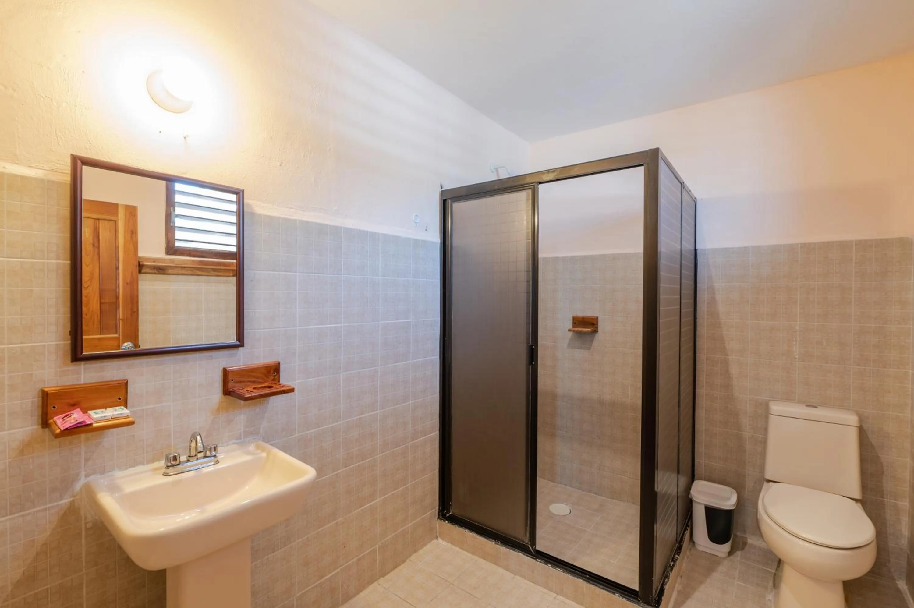 Bathroom in Hotel El Perico Marinero