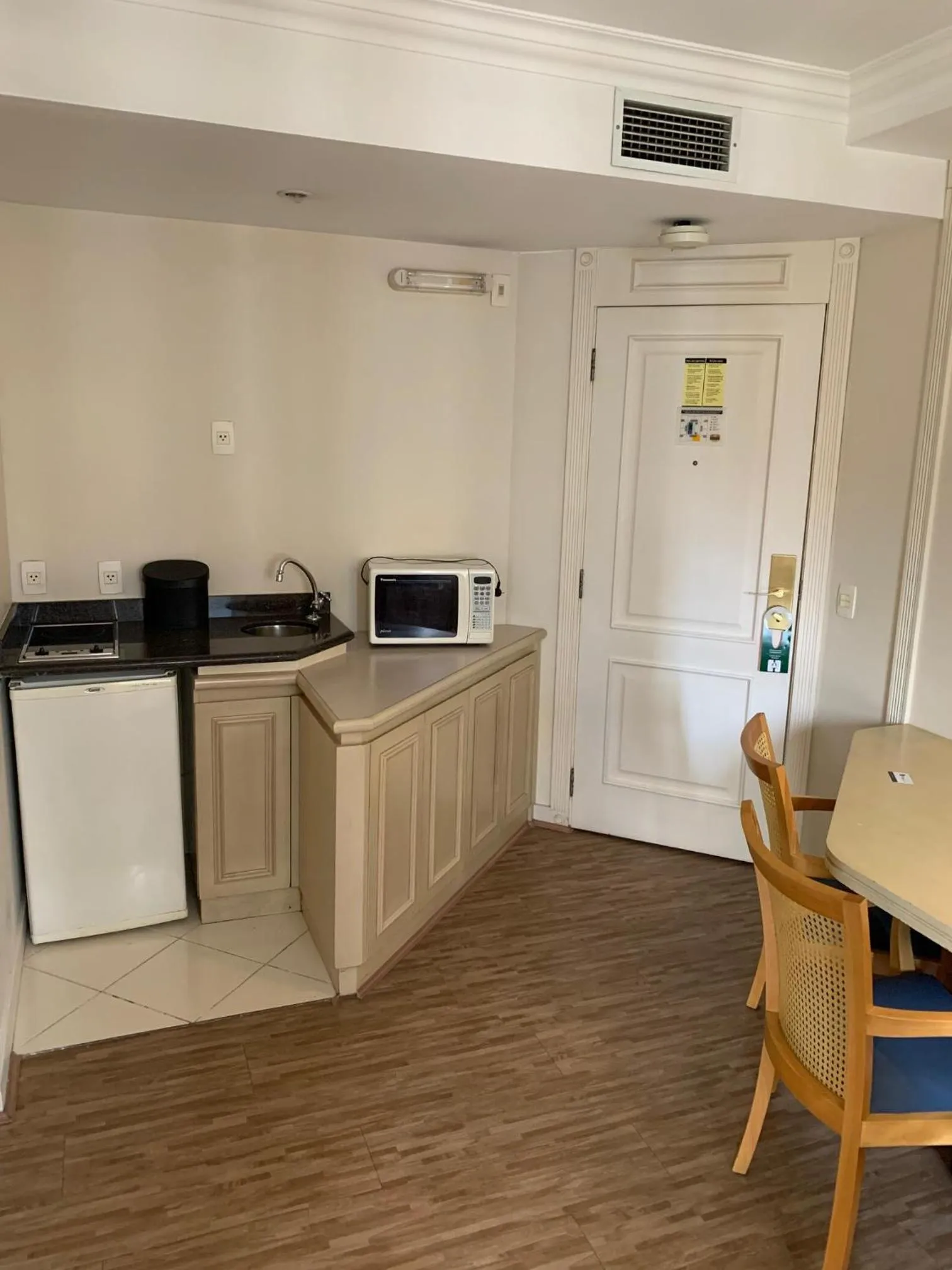 Charmoso Flat na Vila Oimpia