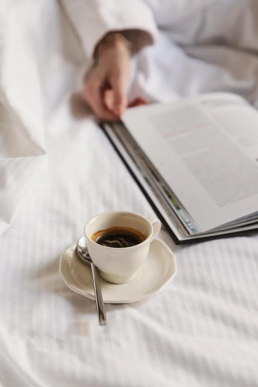 Bed in Hotel des Deux-Iles - Notre-Dame