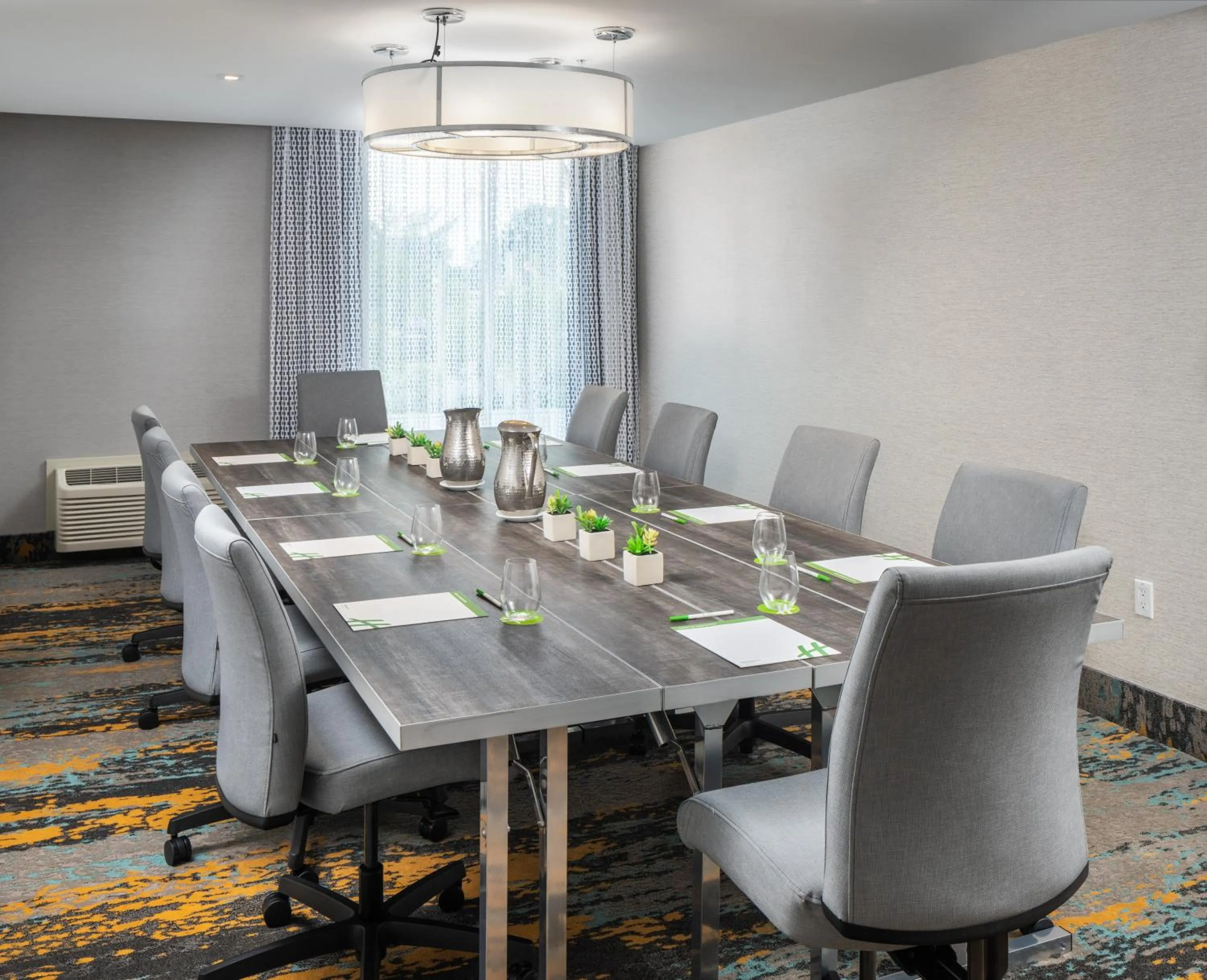Meeting/conference room in DoubleTree by Hilton Miami North I-95