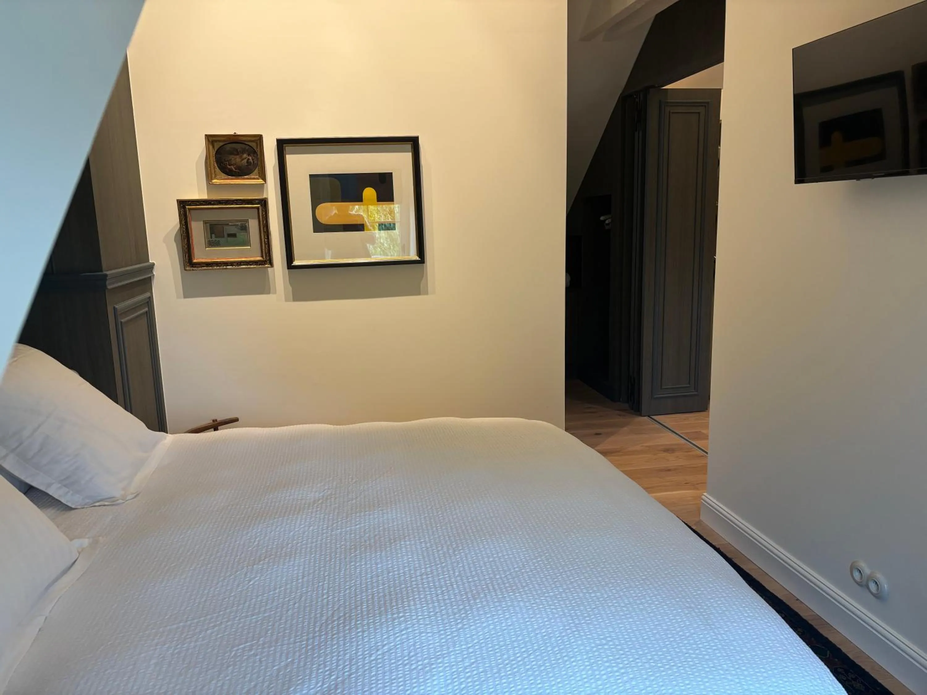 Bedroom, Bed in Manoir Des Douets Fleuris