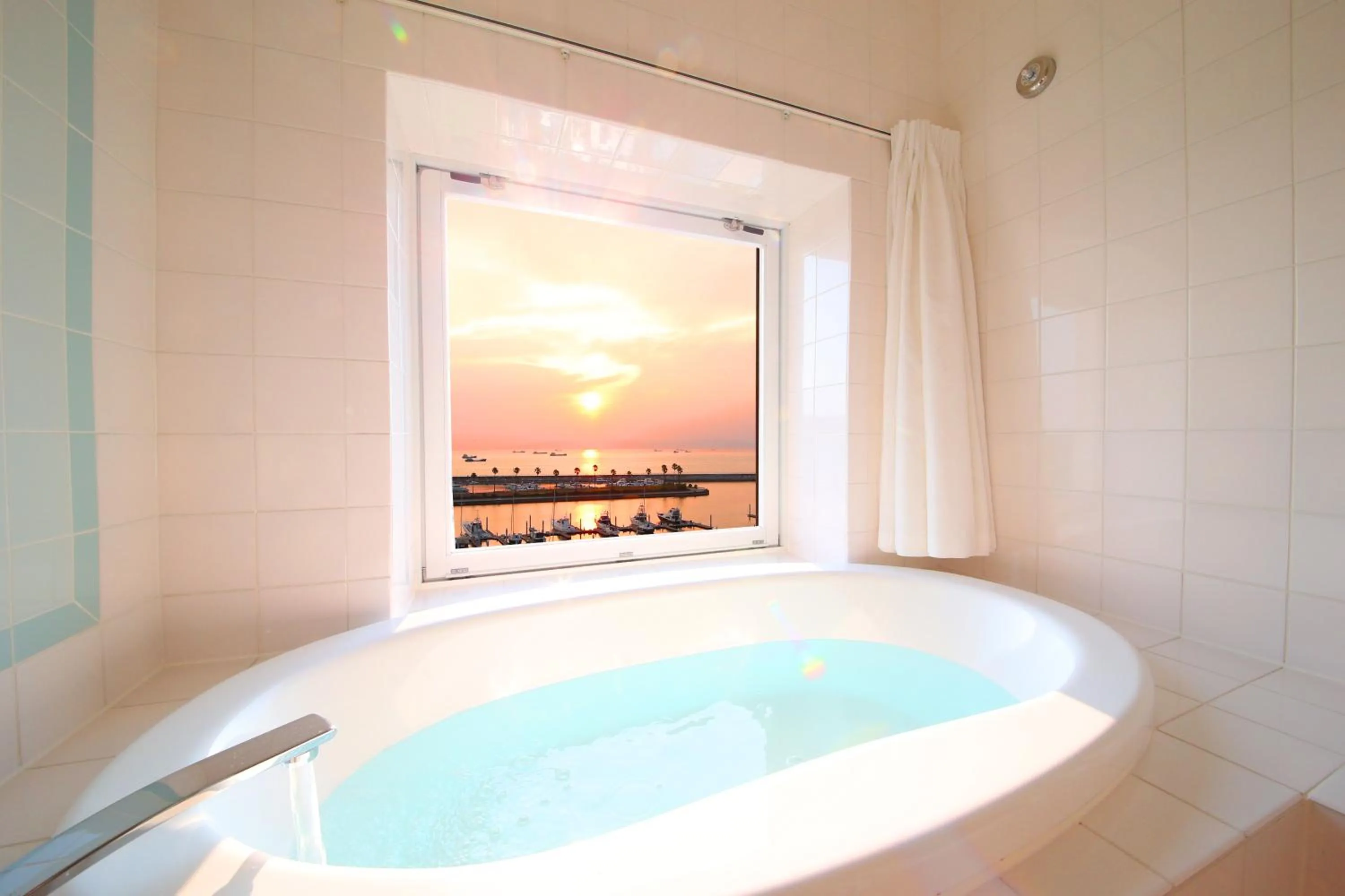 Wakayama Marina City Hotel