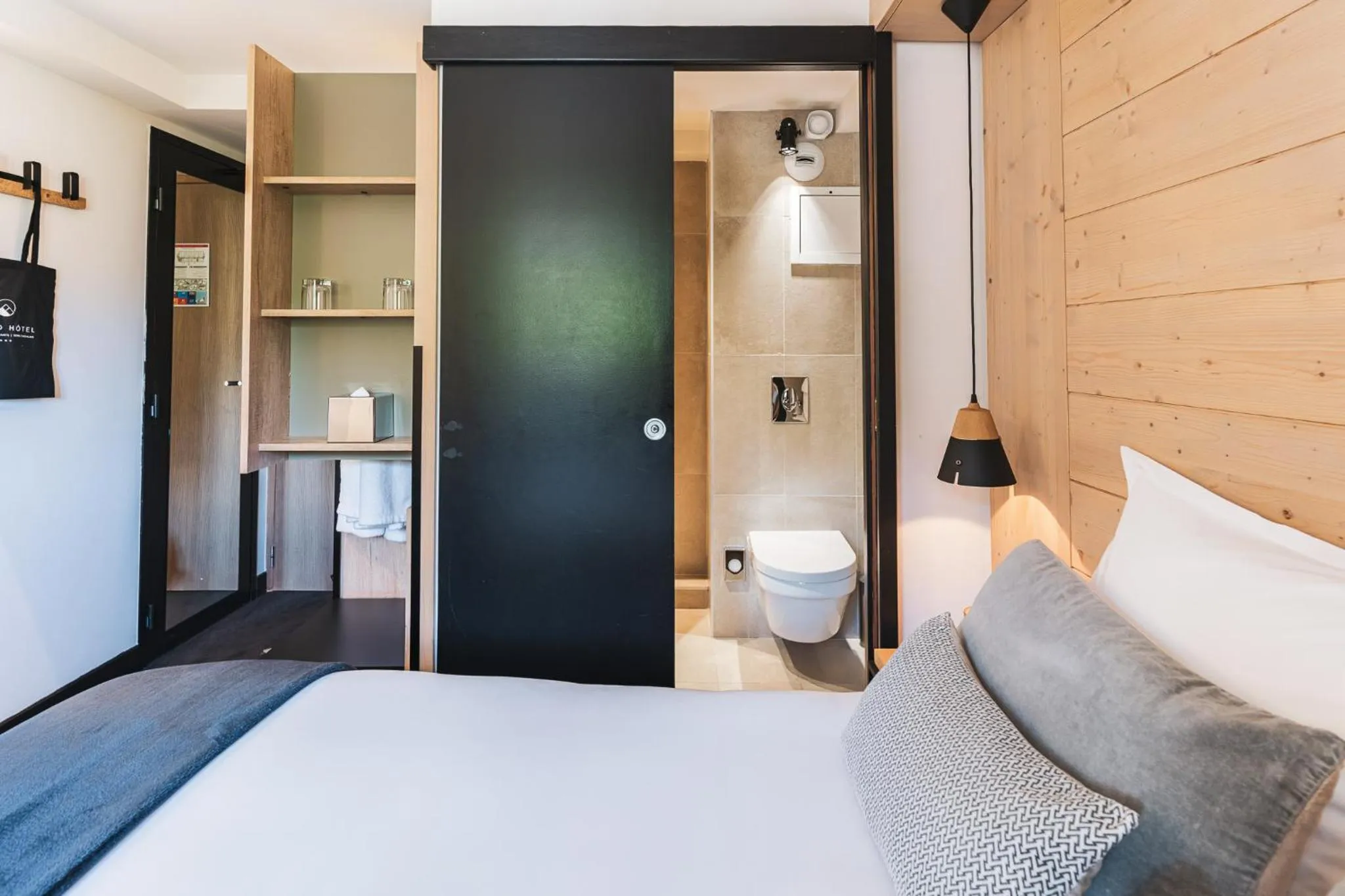 Bed in Grand Hôtel & Spa NUXE Serre Chevalier