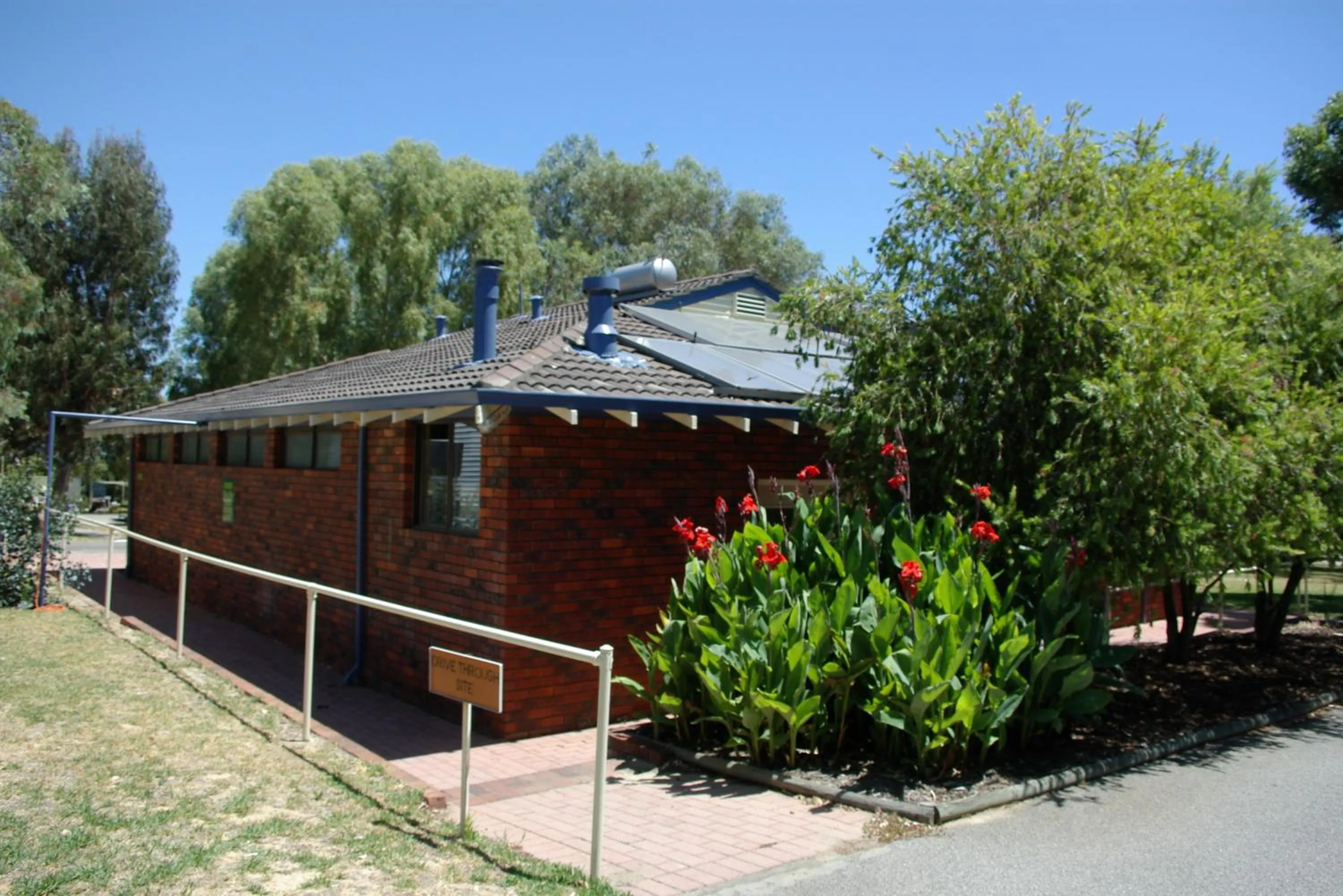 Area and facilities in Acclaim Kingsway Tourist Park