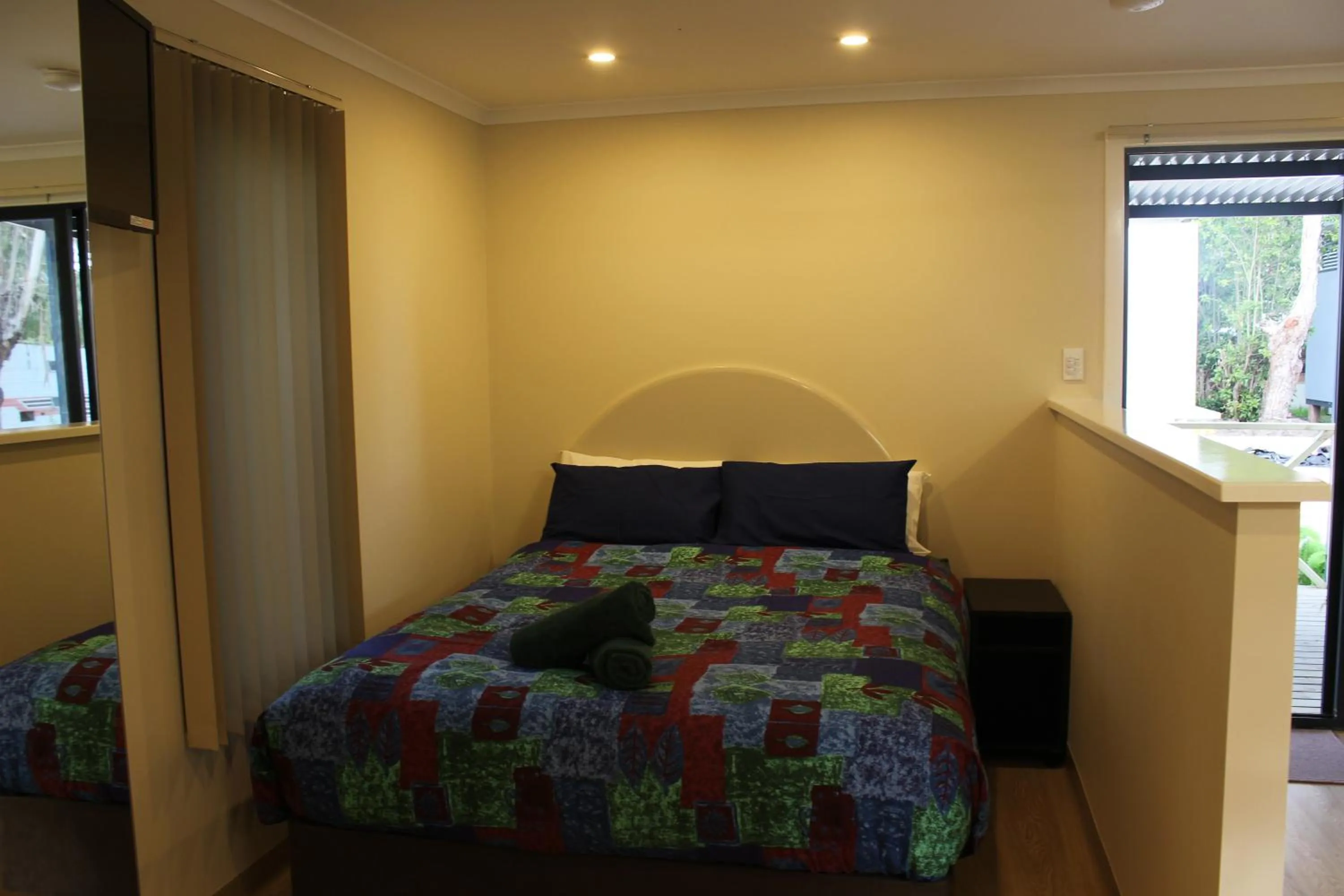 Bedroom, Bed in Acclaim Kingsway Tourist Park