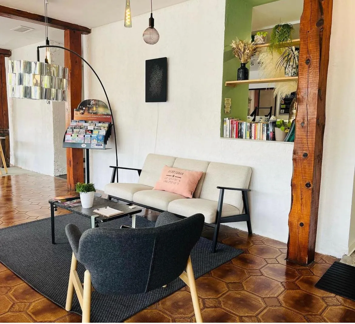 Seating area in Hôtel PB - Paris-Barcelone