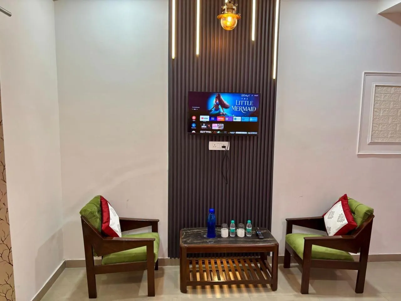 TV and multimedia in Hotel Amar