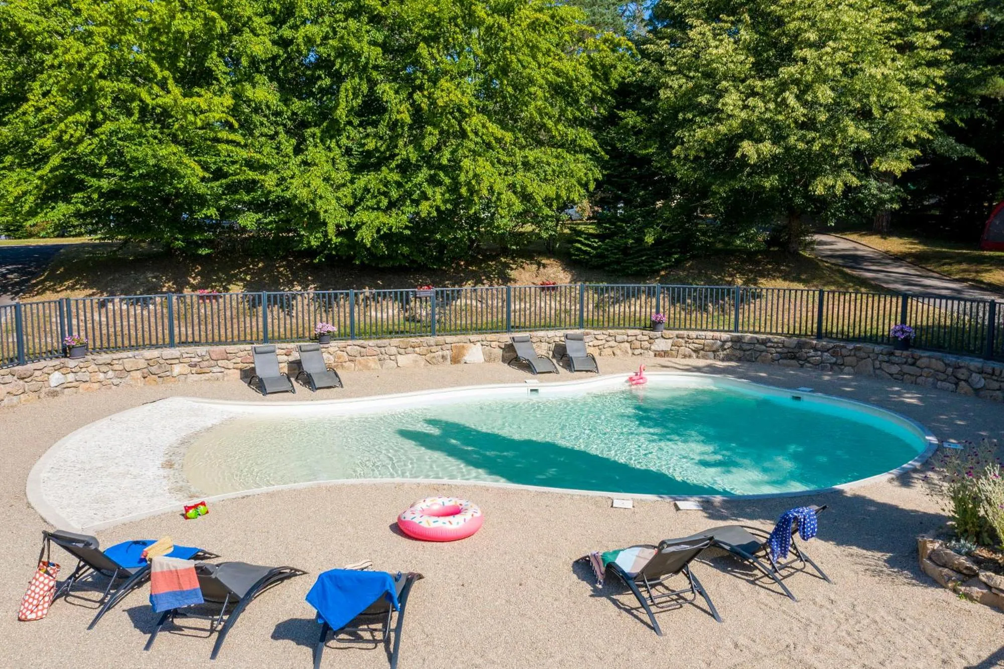 Swimming pool in Camping du Lac