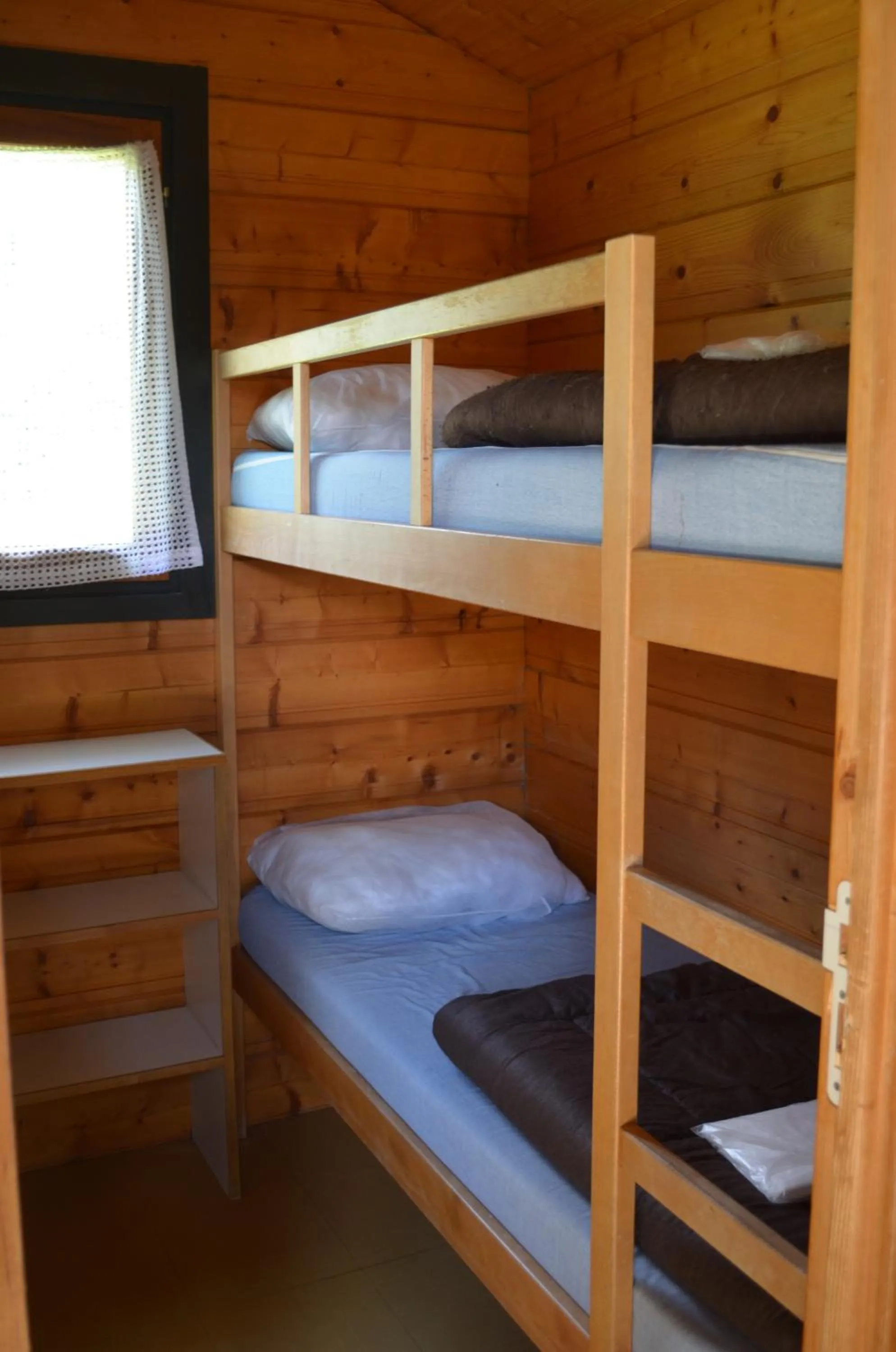 bunk bed in Camping de Saulieu