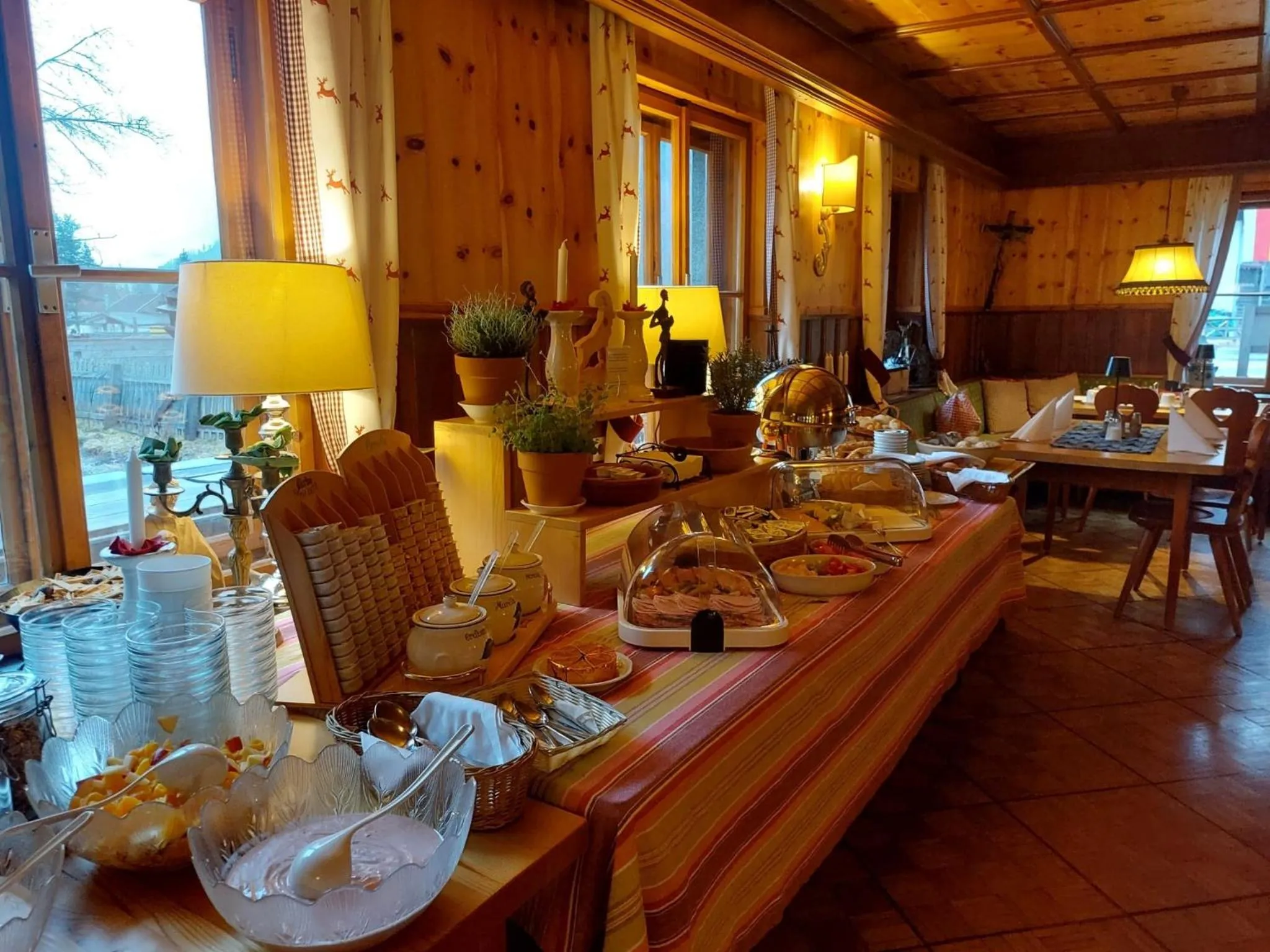 Restaurant/places to eat in Hotel Schlosswirt