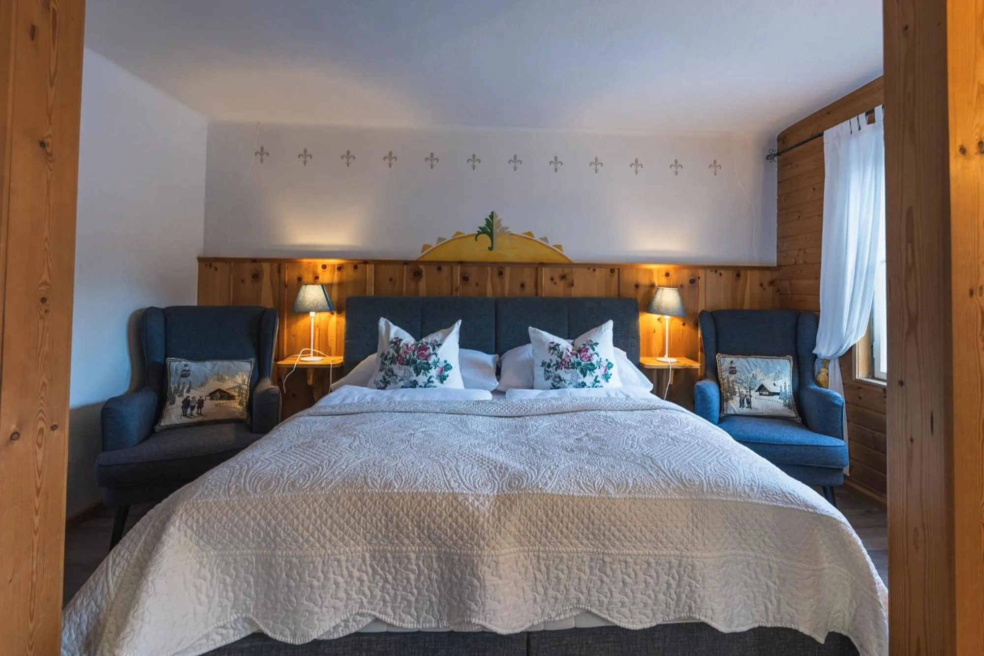 Bed in Hotel Schlosswirt