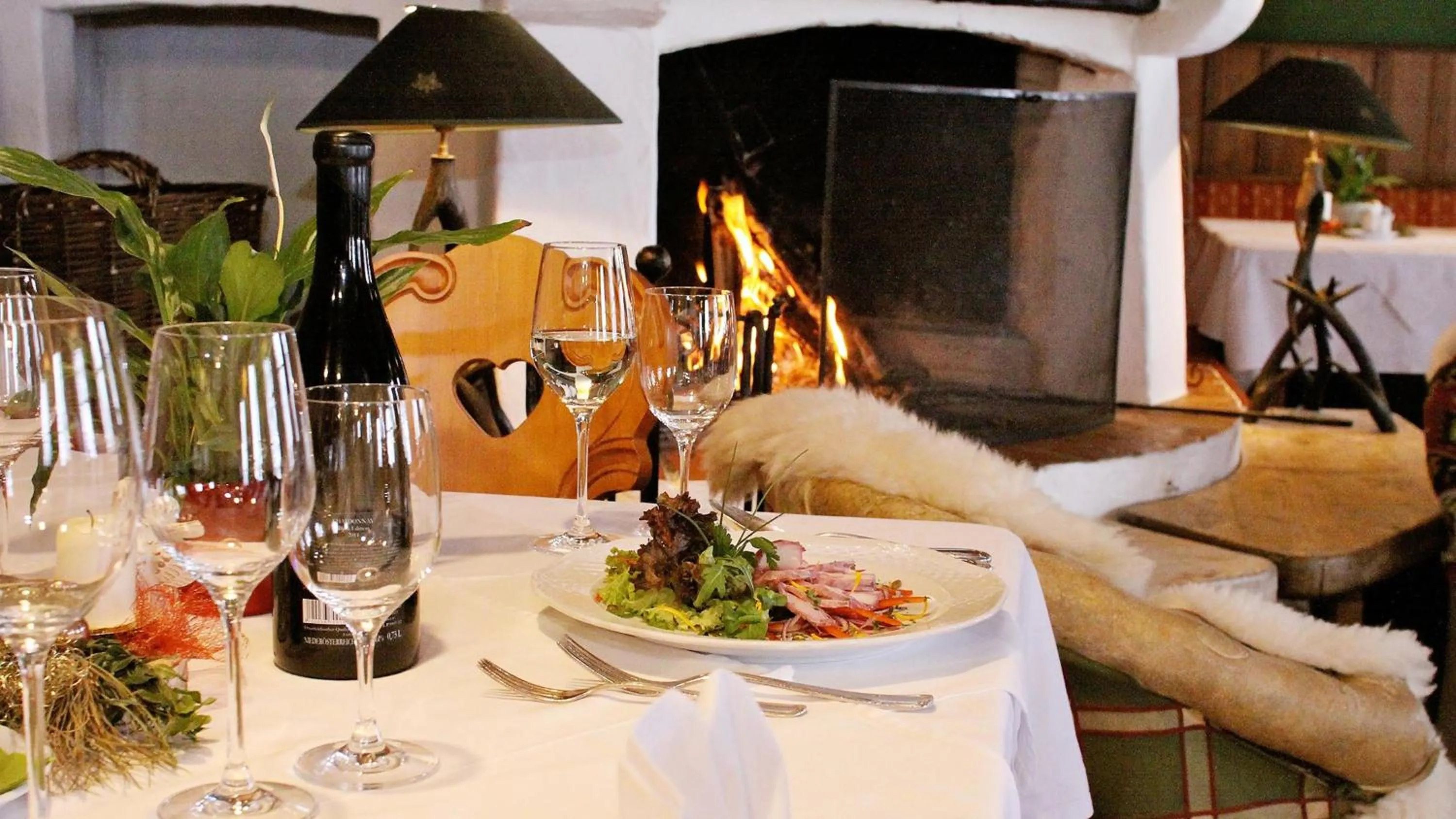 Restaurant/places to eat in Hotel Schlosswirt