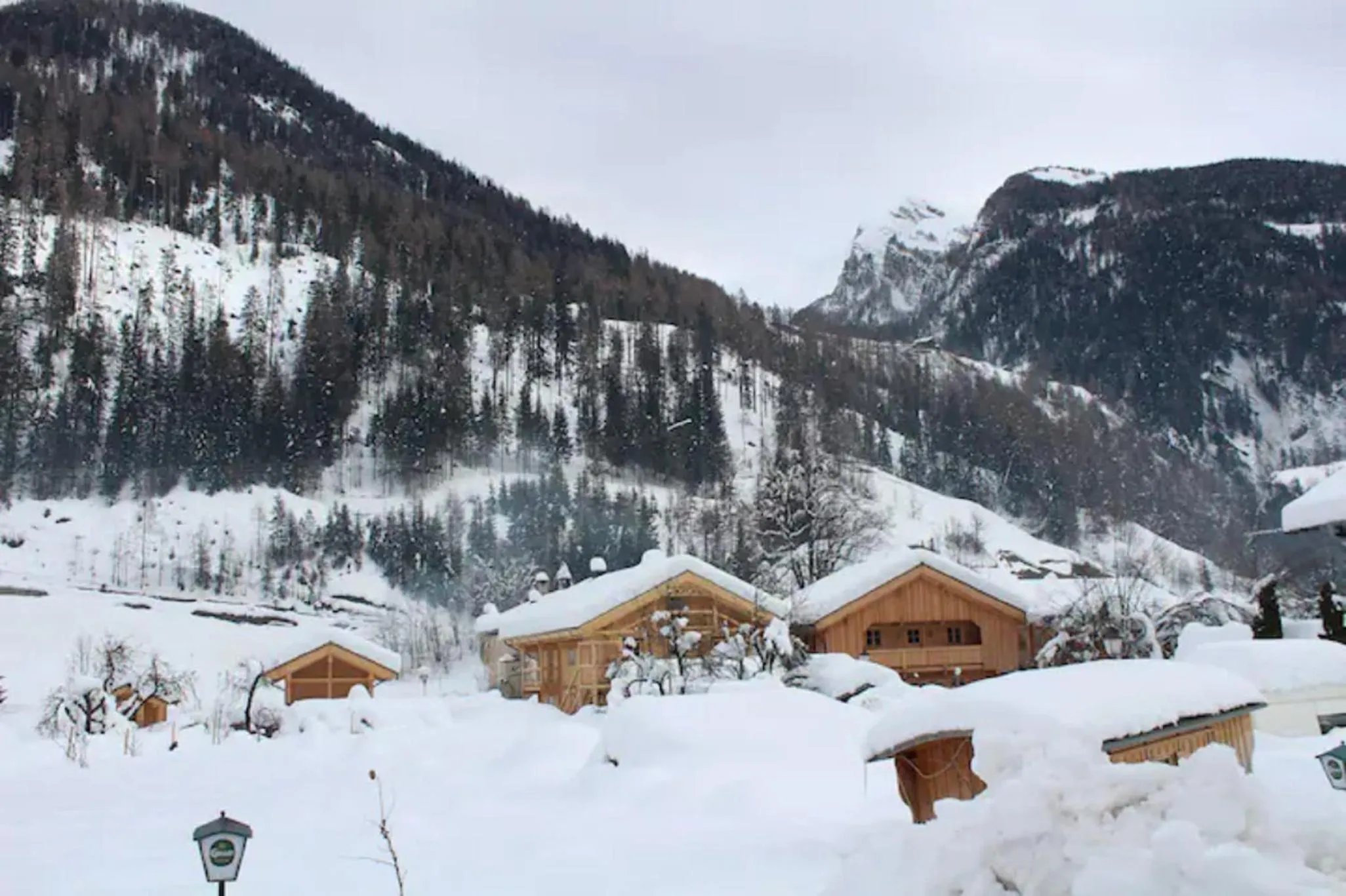 Property building in Hotel Schlosswirt