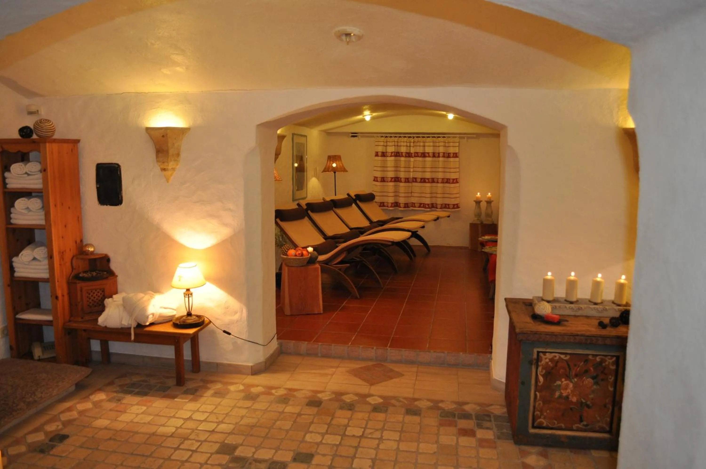 Sauna, Bed in Hotel Schlosswirt