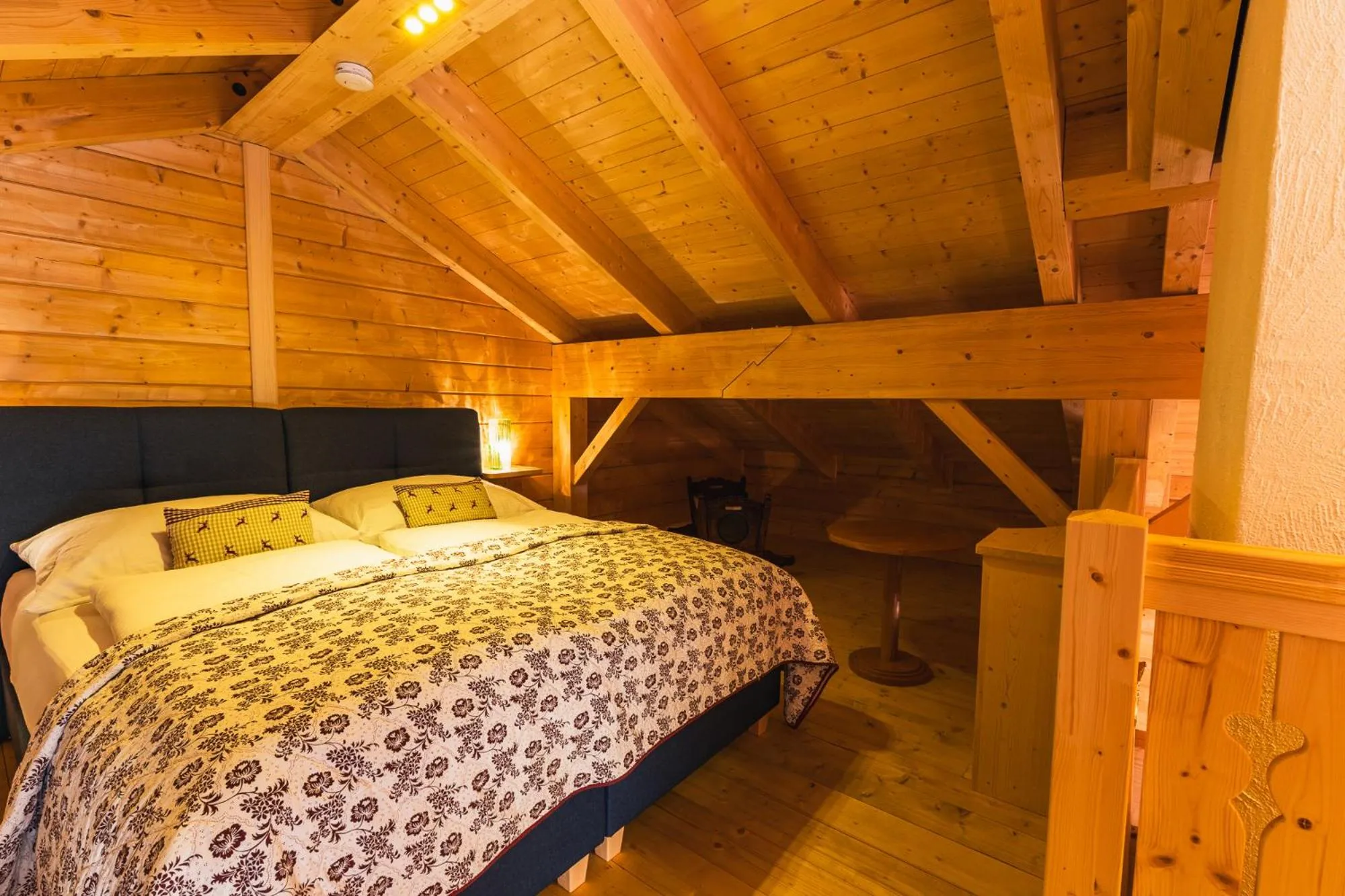 Bed in Hotel Schlosswirt