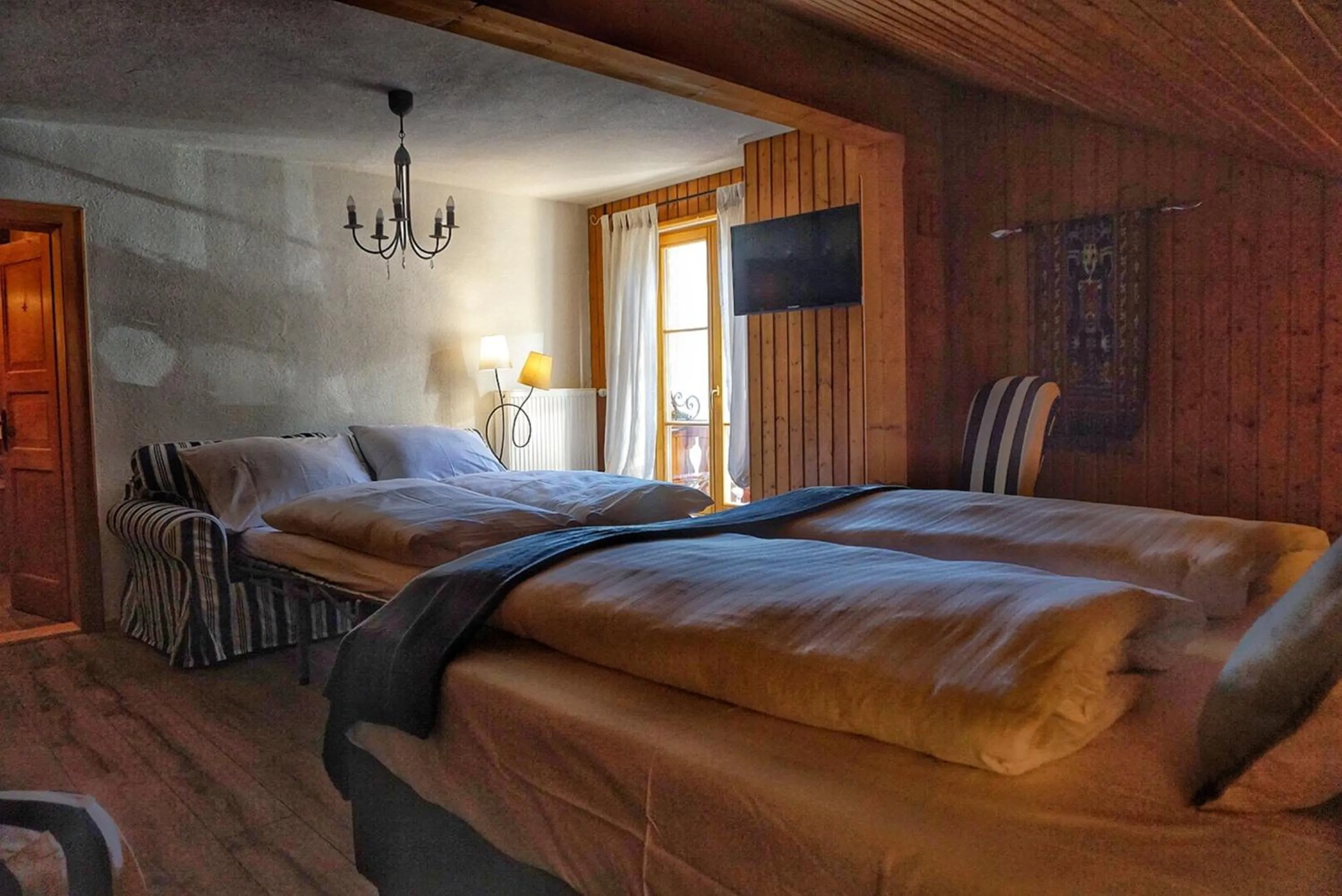 Bed in Hotel Schlosswirt