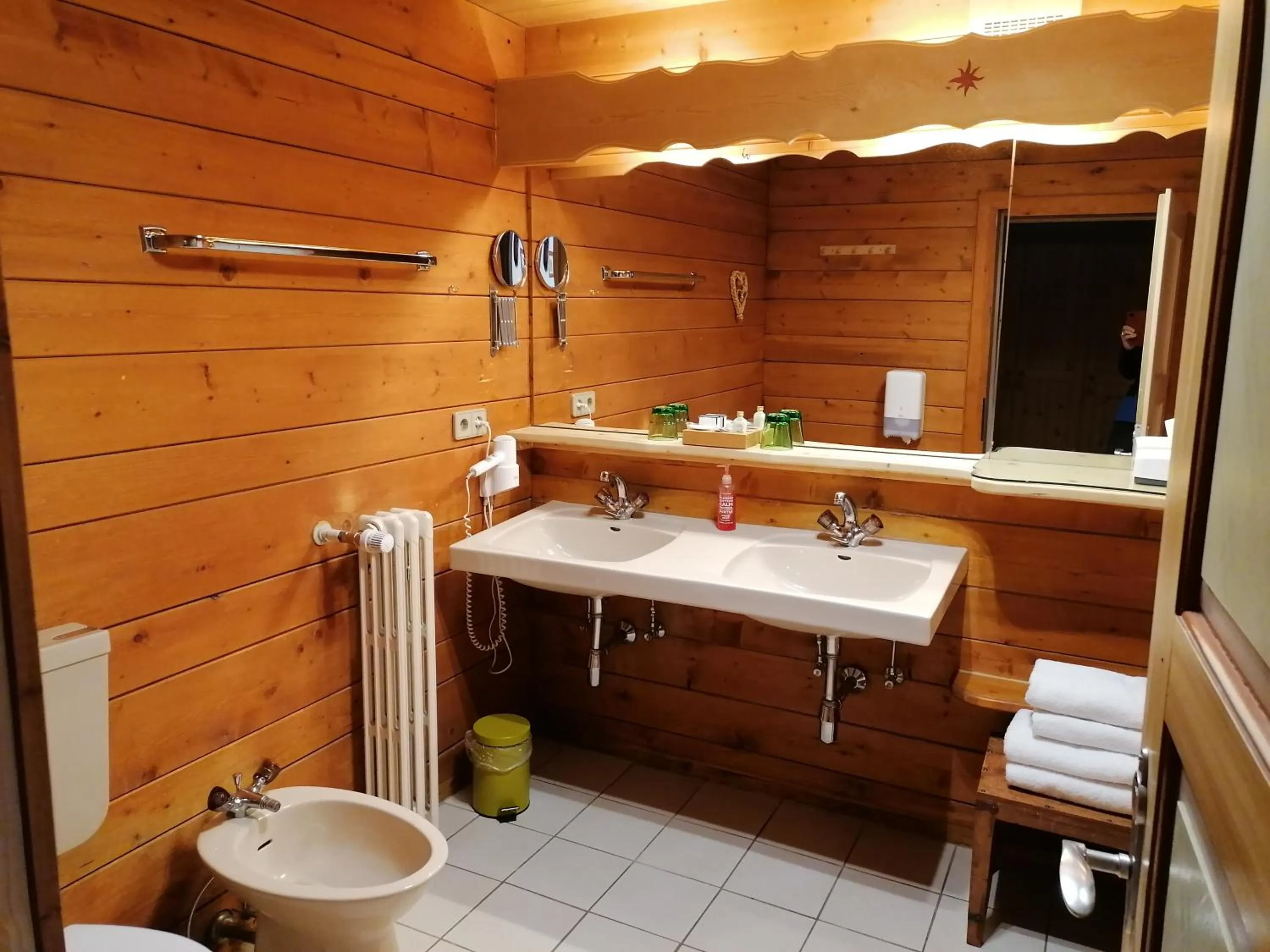 Bathroom in Hotel Schlosswirt