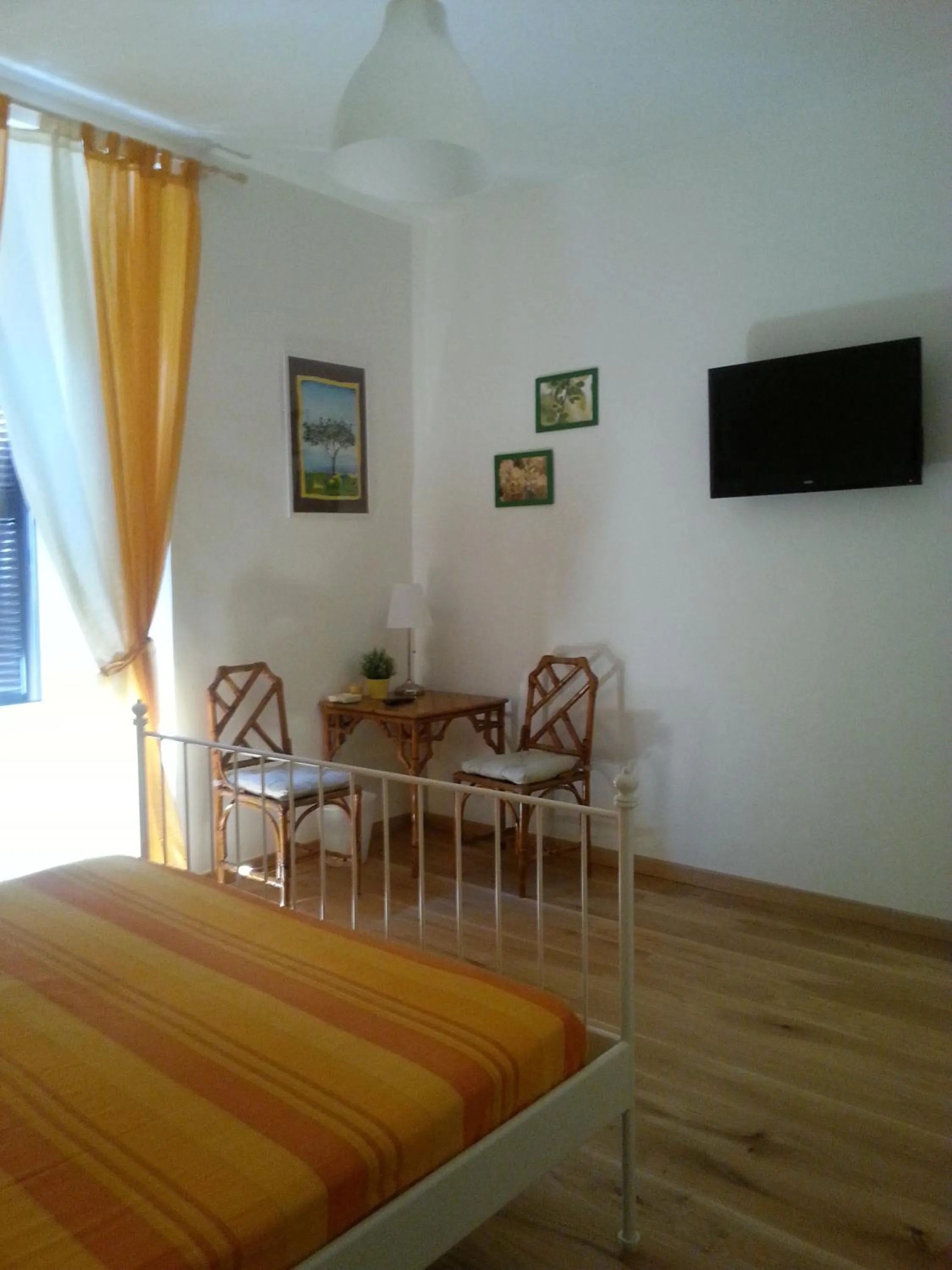 Decorative detail, Bed in Home 103