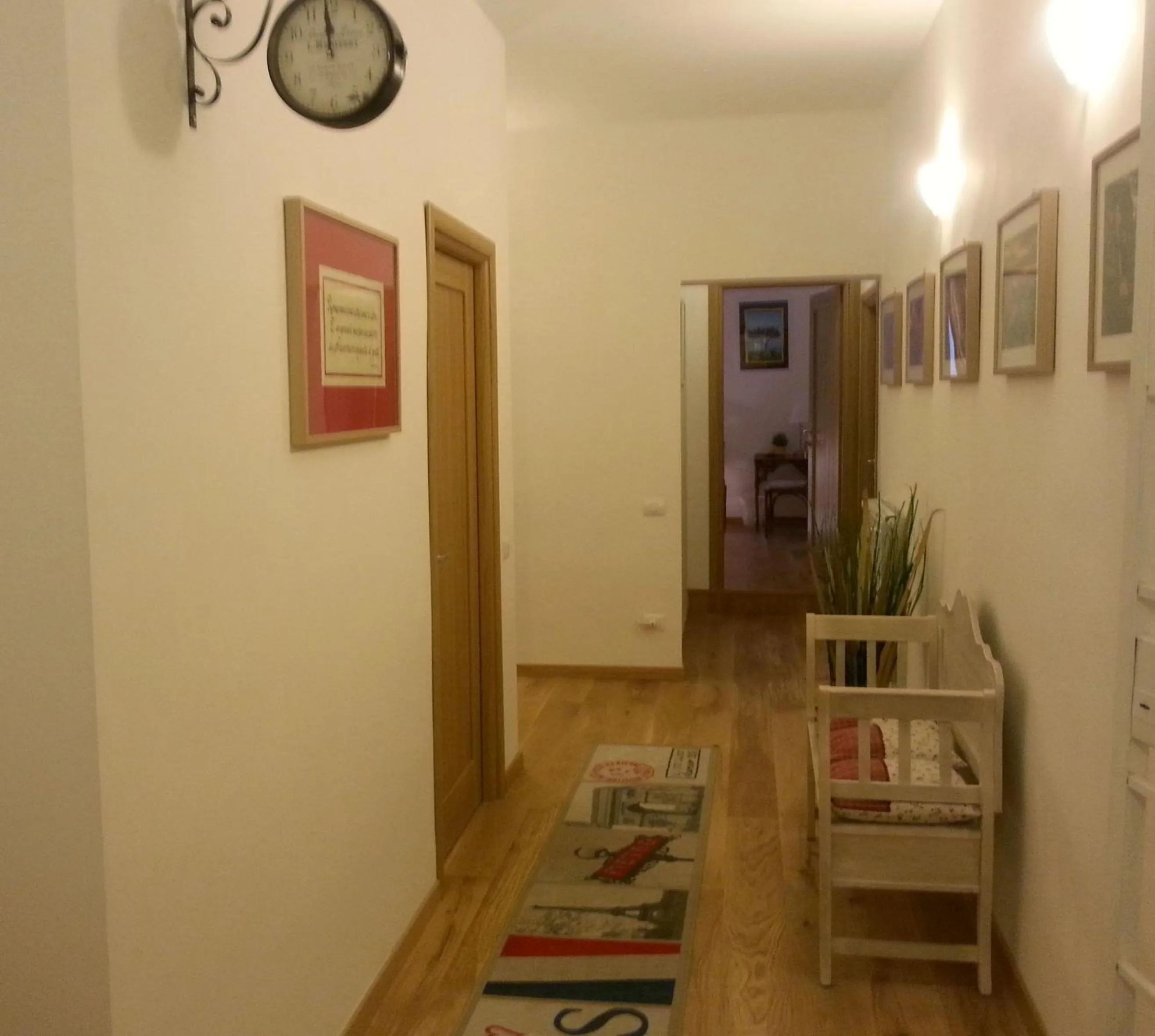 Decorative detail in Home 103