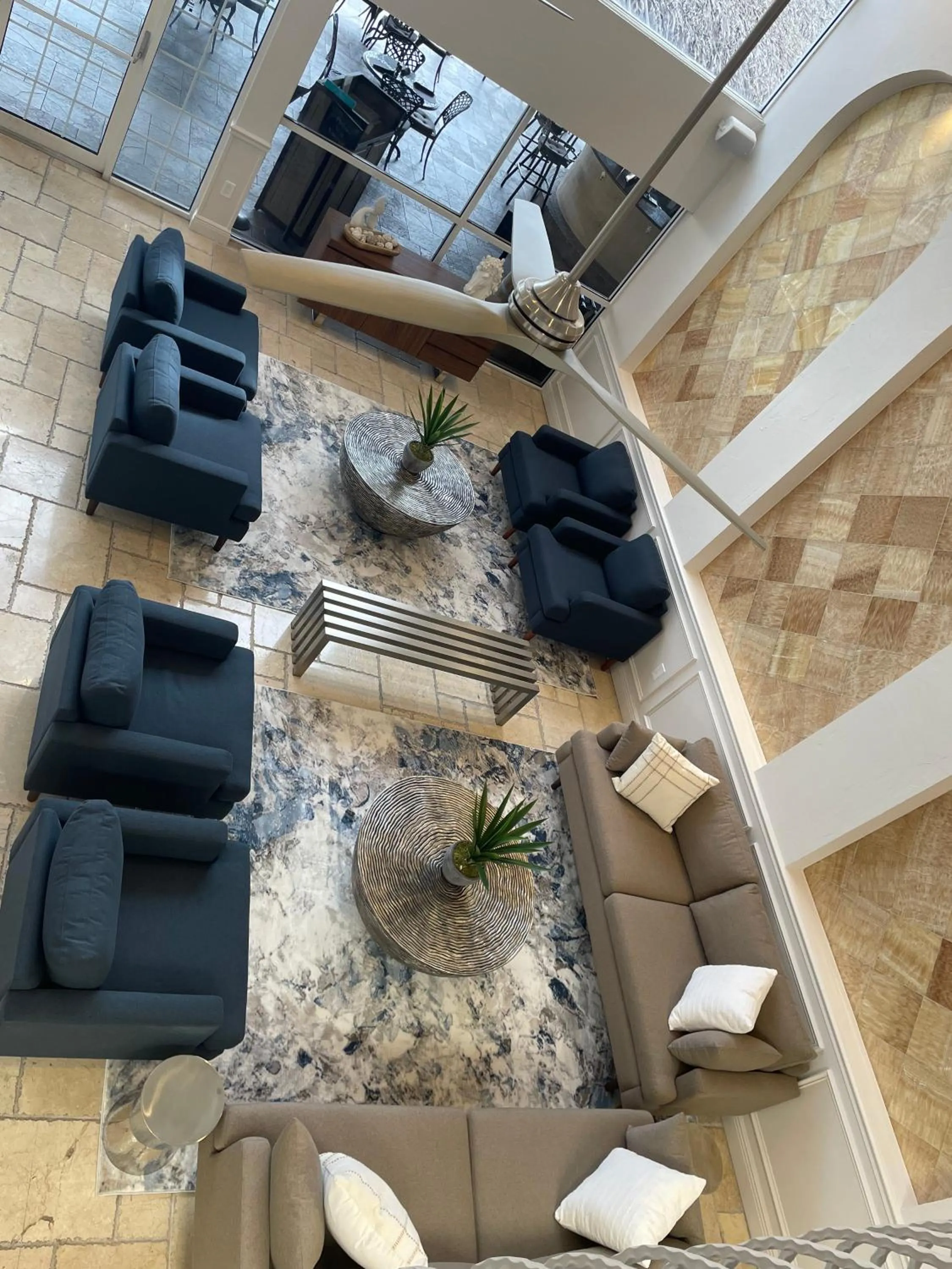 Lobby or reception in Bayfront Inn 5th Avenue