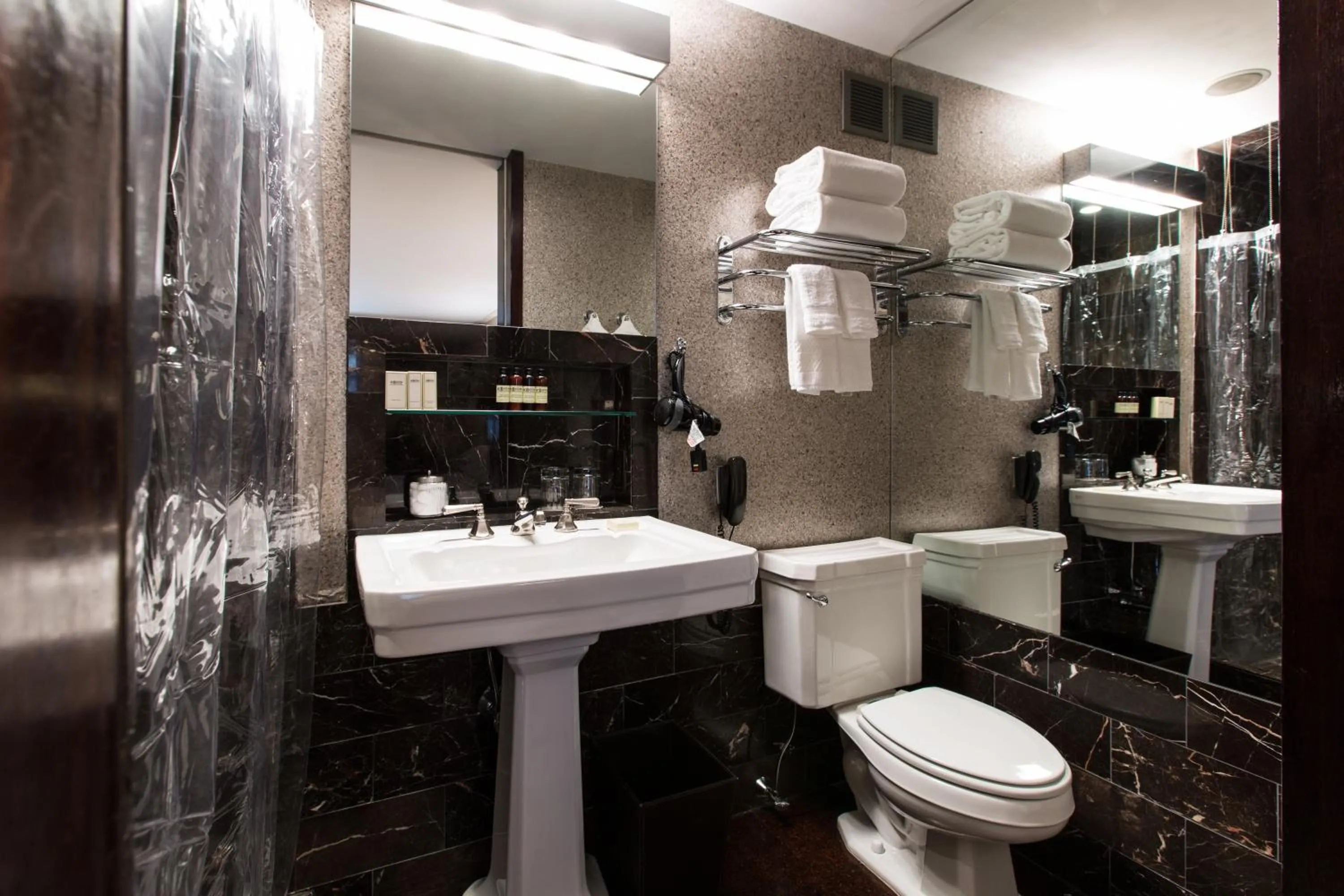 Bathroom in City Club Hotel
