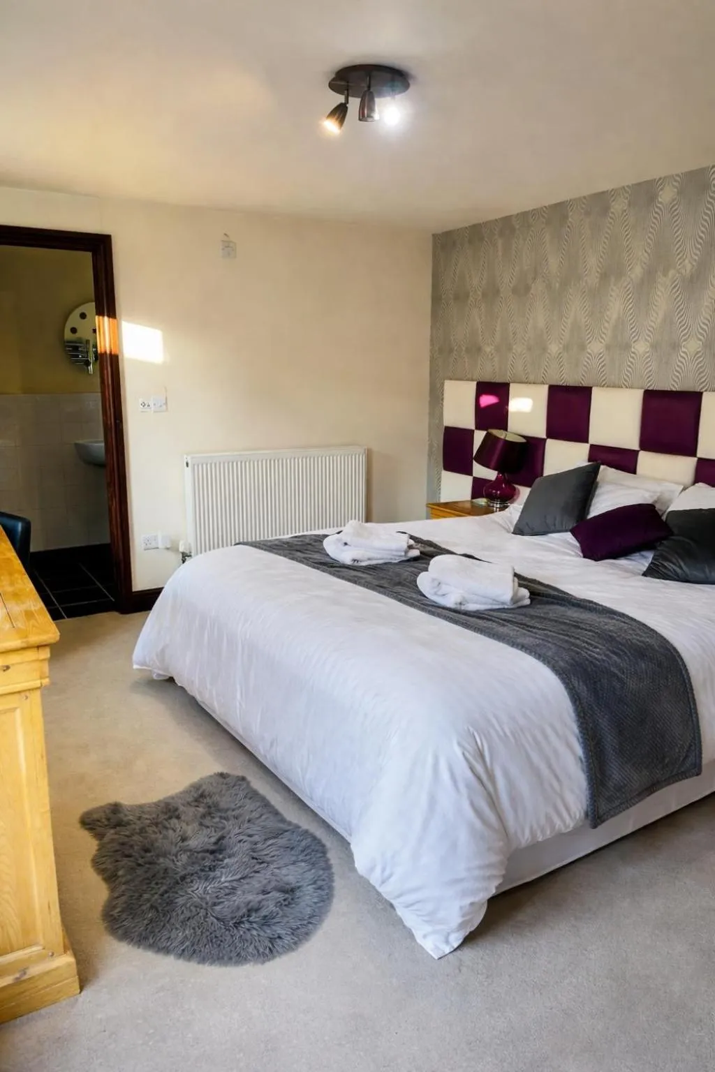 Bed in Jasmine House