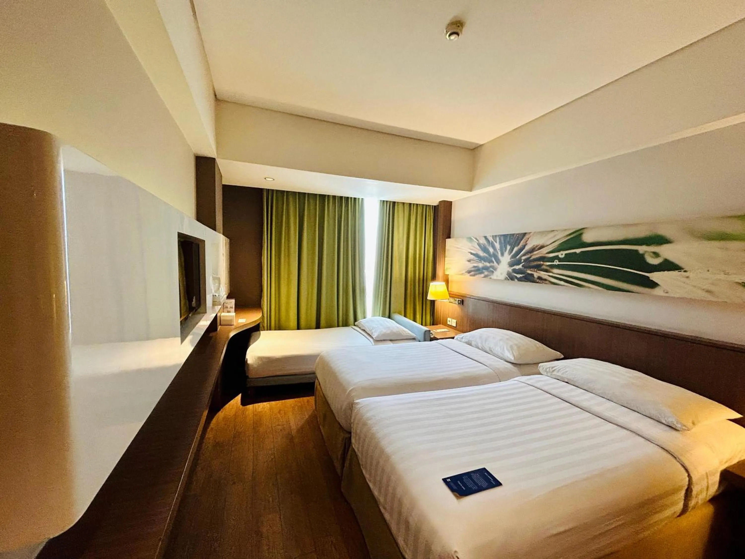 Bedroom, Bed in Soll Marina Hotel Serpong