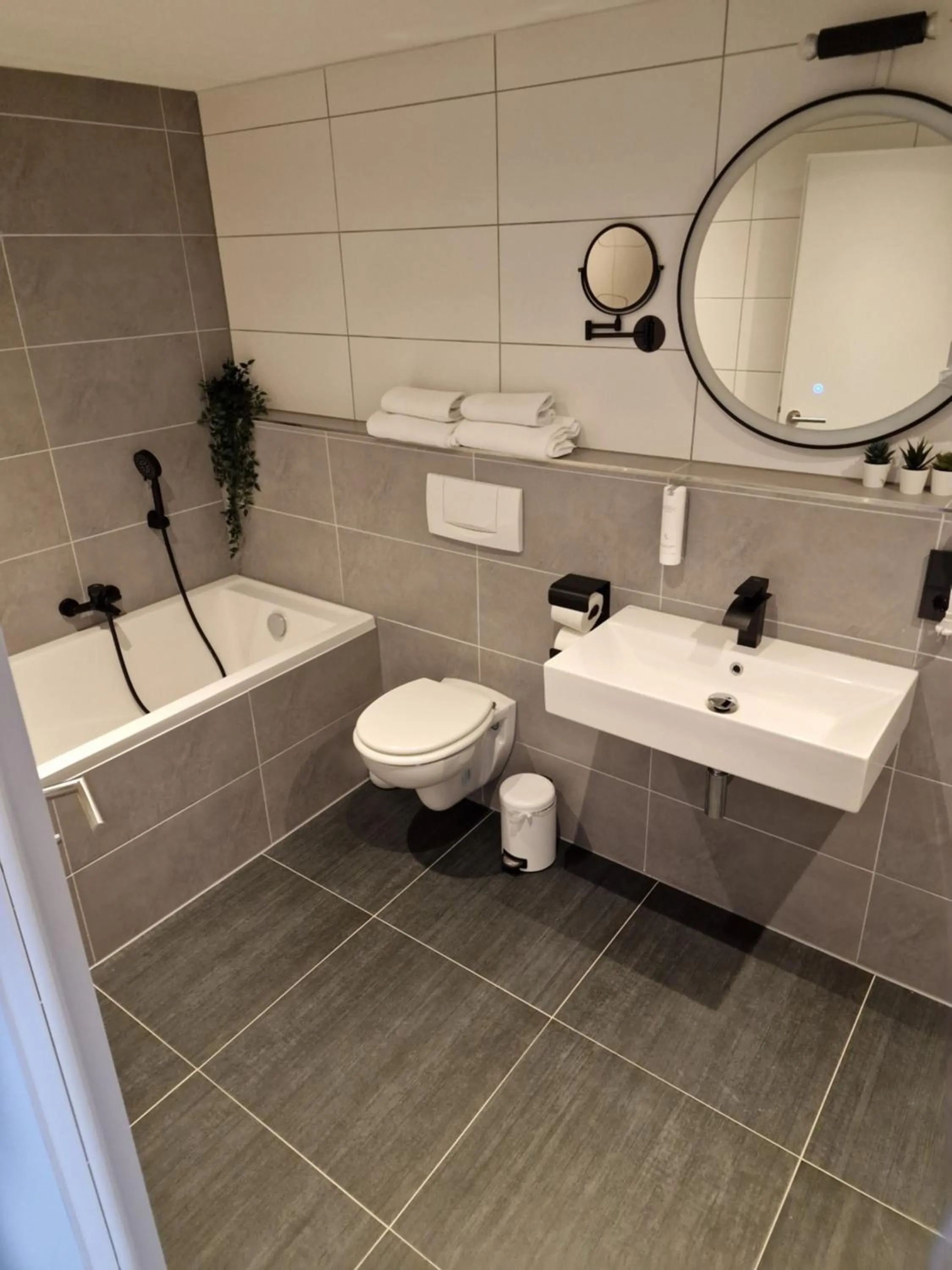 Shower in Berghotel Kristall