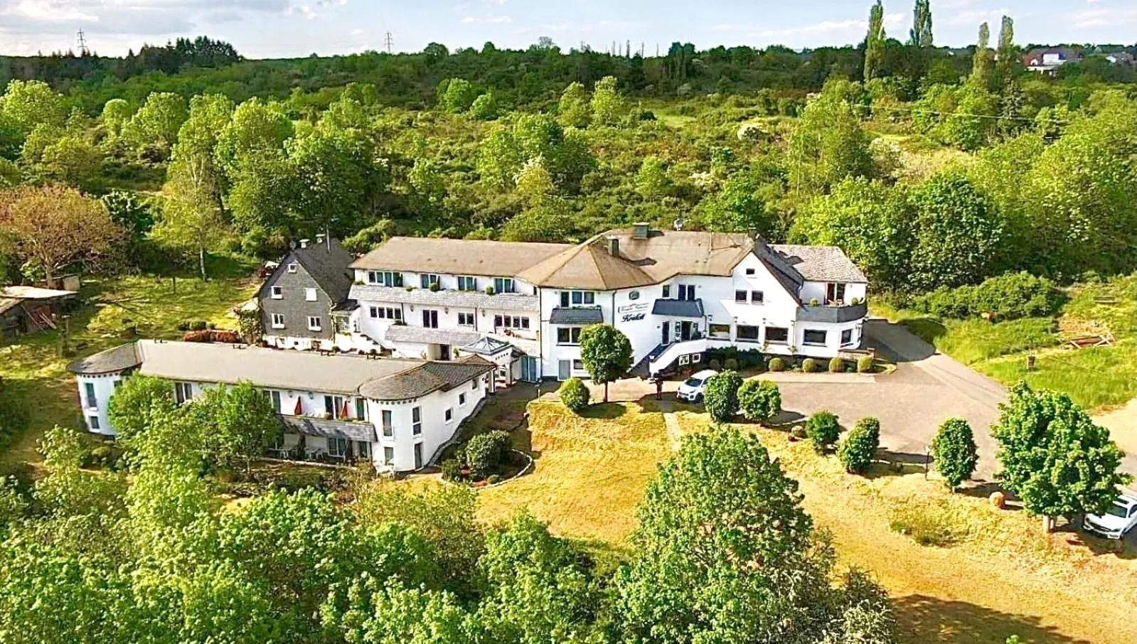 Property building in Berghotel Kristall